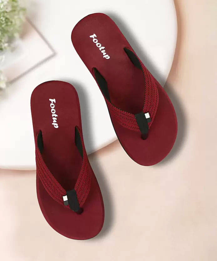    			Footup Maroon Men's Daily Slipper