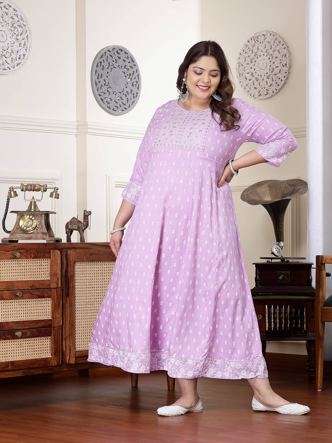 Little More By Stylum Rayon Embroidered Anarkali Women's Kurti - Lavender ( Pack of 1 ) Little More By Stylum Rayon Embroidered Anarkali Women's Kurti - Lavender ( Pack of 1 )