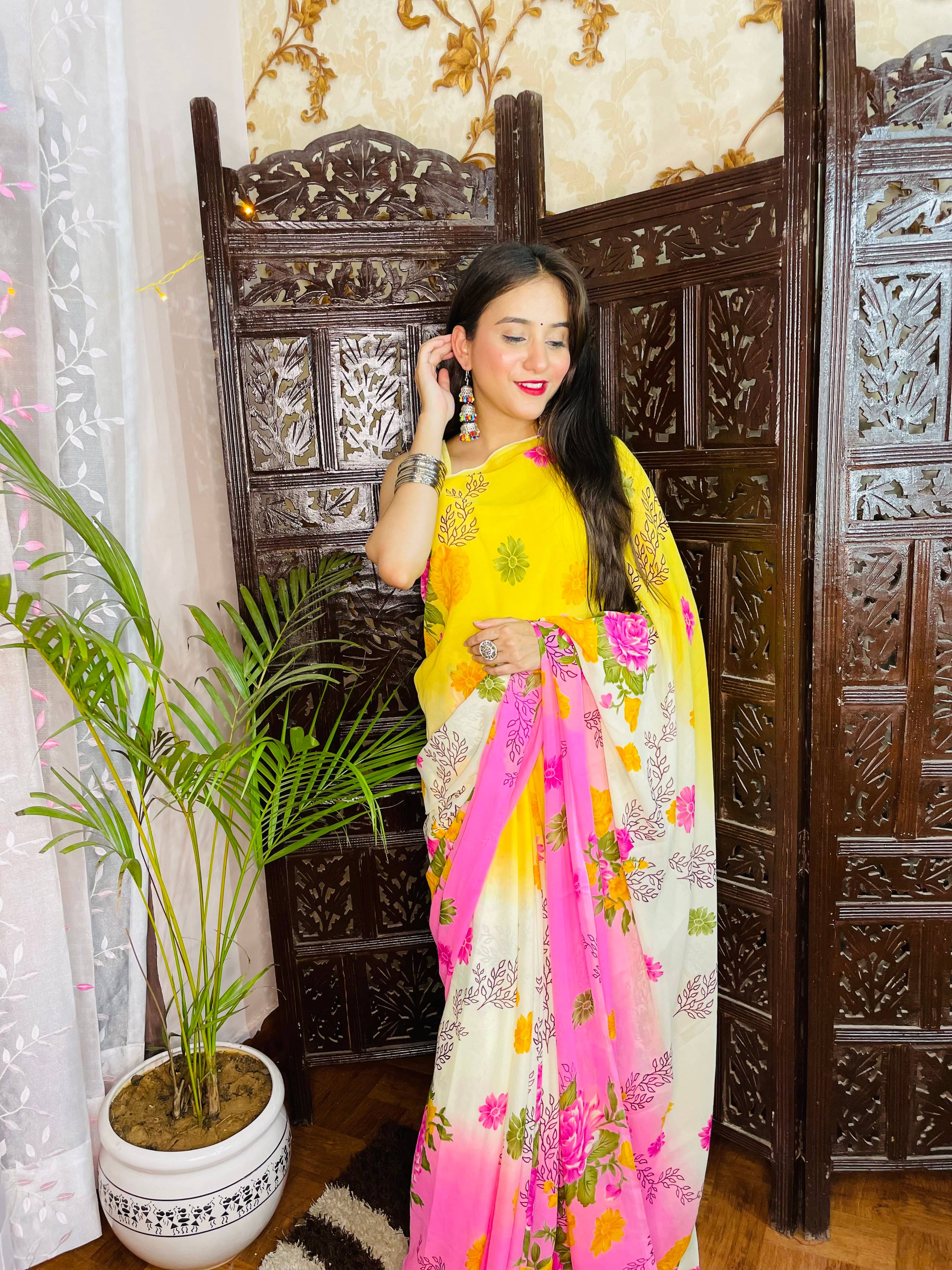 ANAND SAREES Georgette Printed Saree With Unstitched Blouse Piece ( Pink ) ANAND SAREES Georgette Printed Saree With Unstitched Blouse Piece ( Pink )