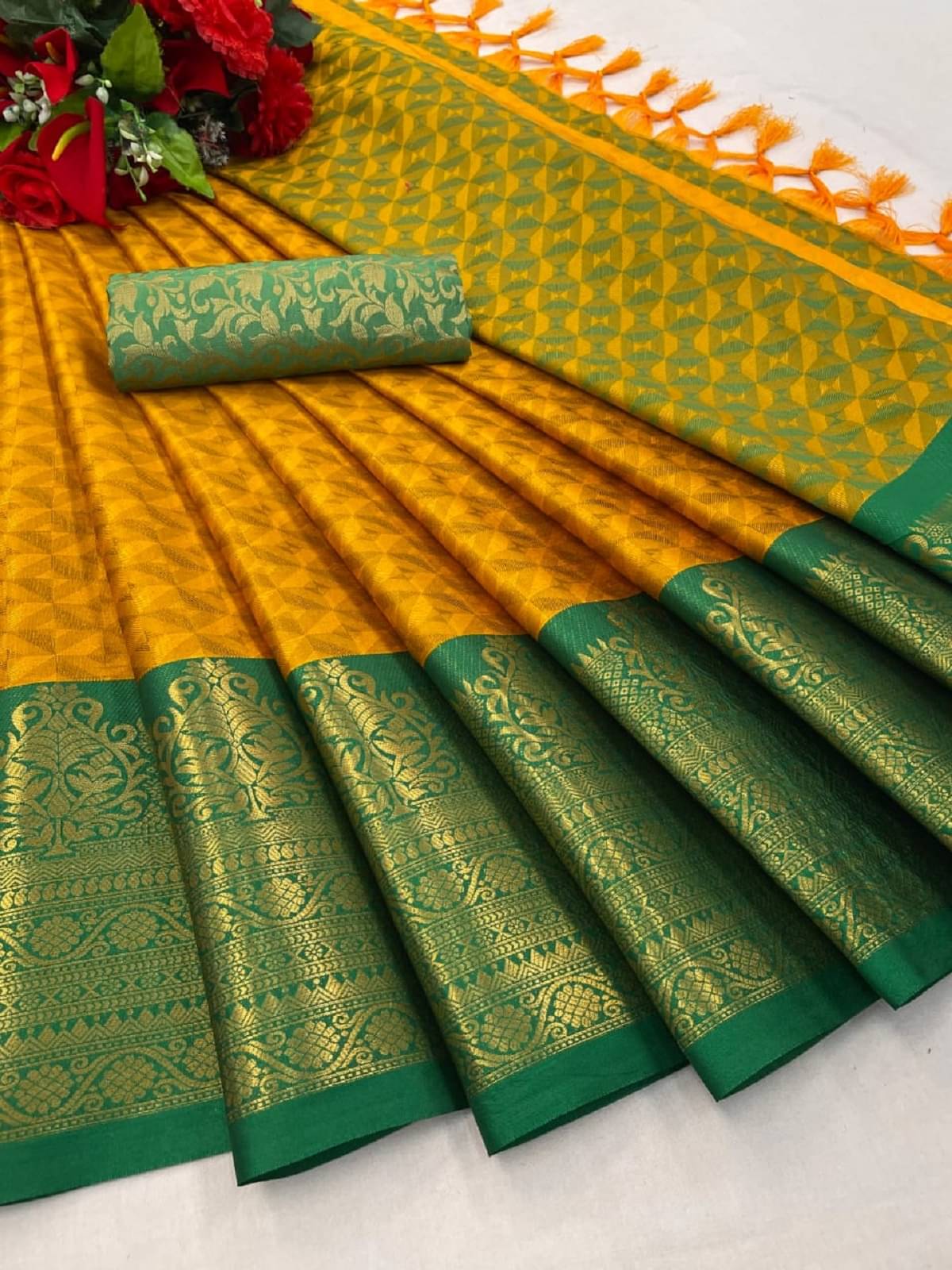     			Apnisha Silk Blend Embellished Saree With Unstitched Blouse Piece ( Mustard )