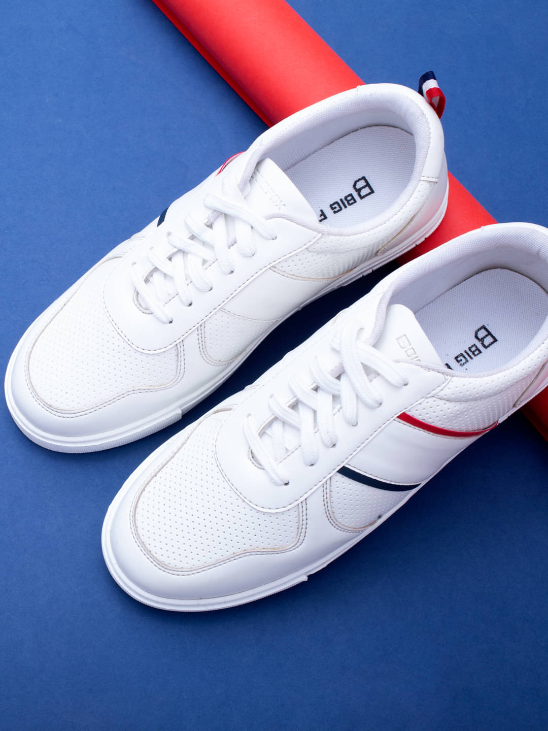     			Big Fox White Men's Outdoor Shoes