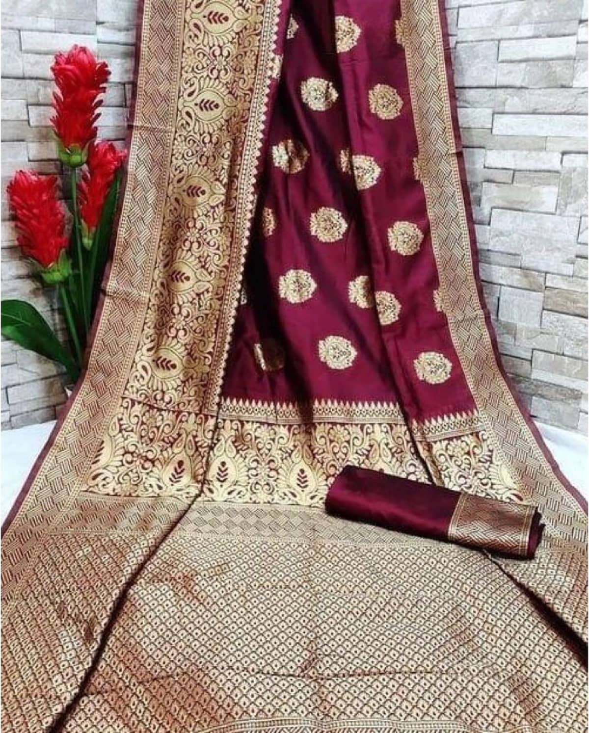 Gazal Fashions Banarasi Silk Embellished Saree With Unstitched Blouse Piece ( Black ) - Sarees | Buy online on ZillyBuy