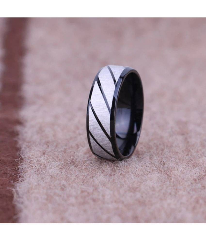     			FASHION FRILL Black Rings ( Pack of 1 )