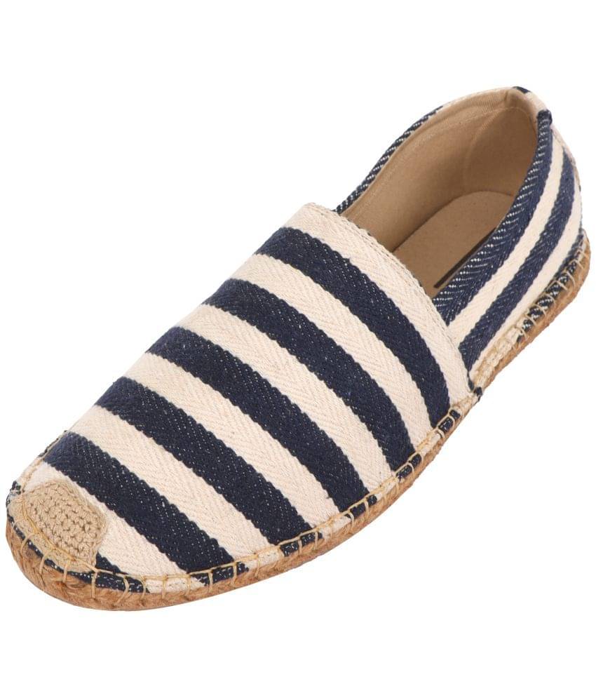     			UNIKICKS Black Men's Espadrille