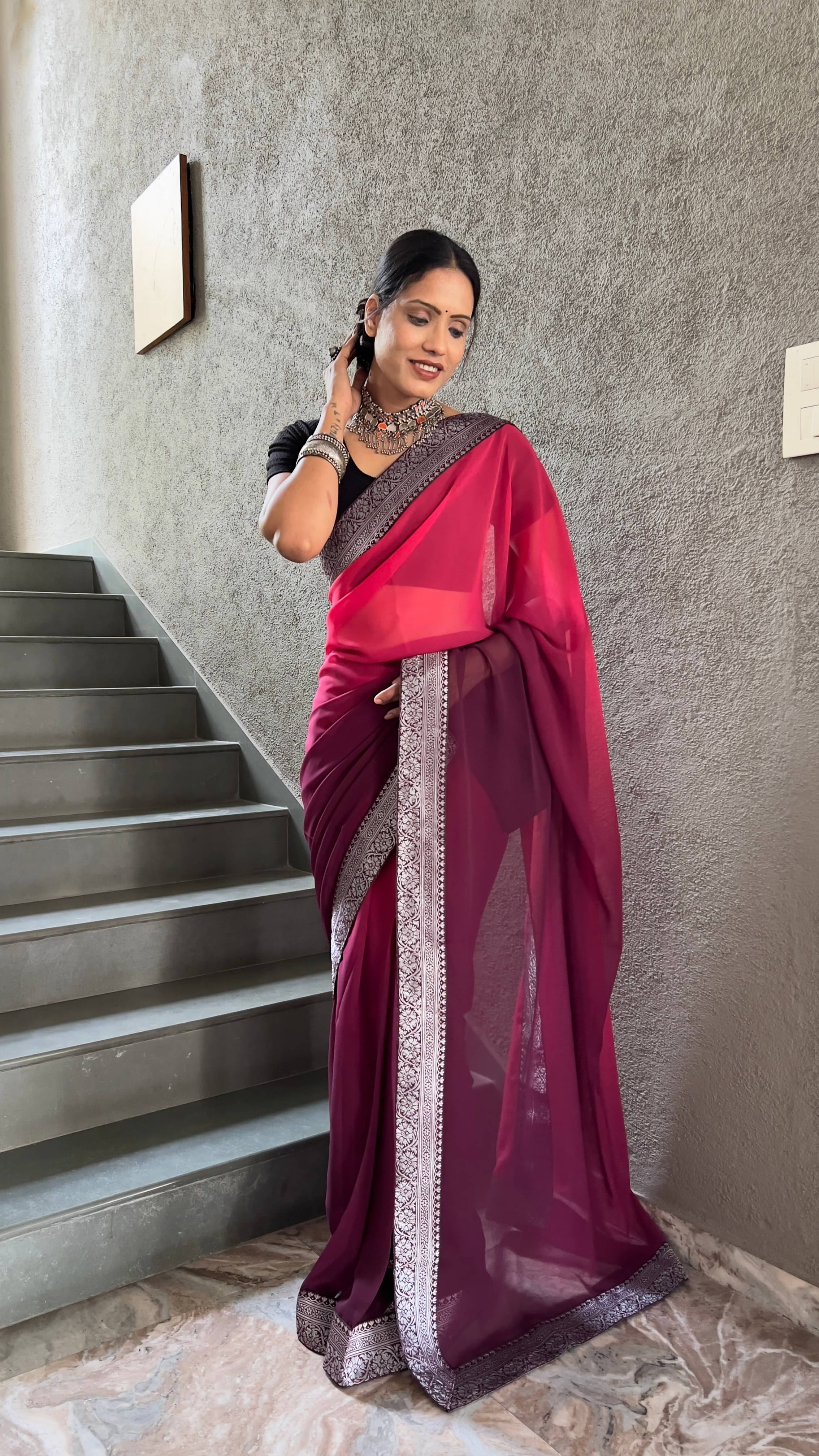 JULEE Georgette Solid Saree With Unstitched Blouse Piece ( Purple ) JULEE Georgette Solid Saree With Unstitched Blouse Piece ( Purple )