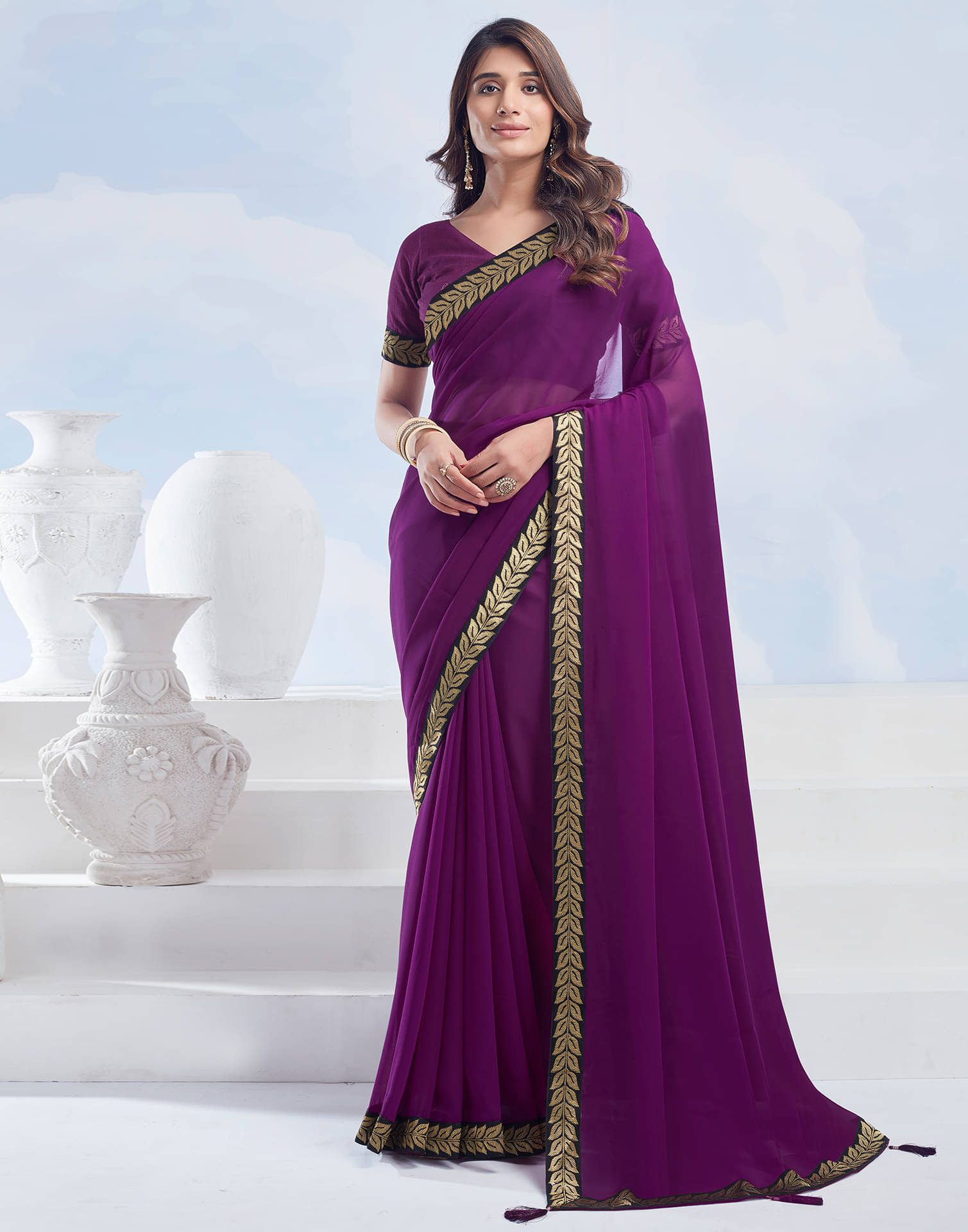     			Samah Georgette Solid Saree With Unstitched Blouse Piece ( Purple )