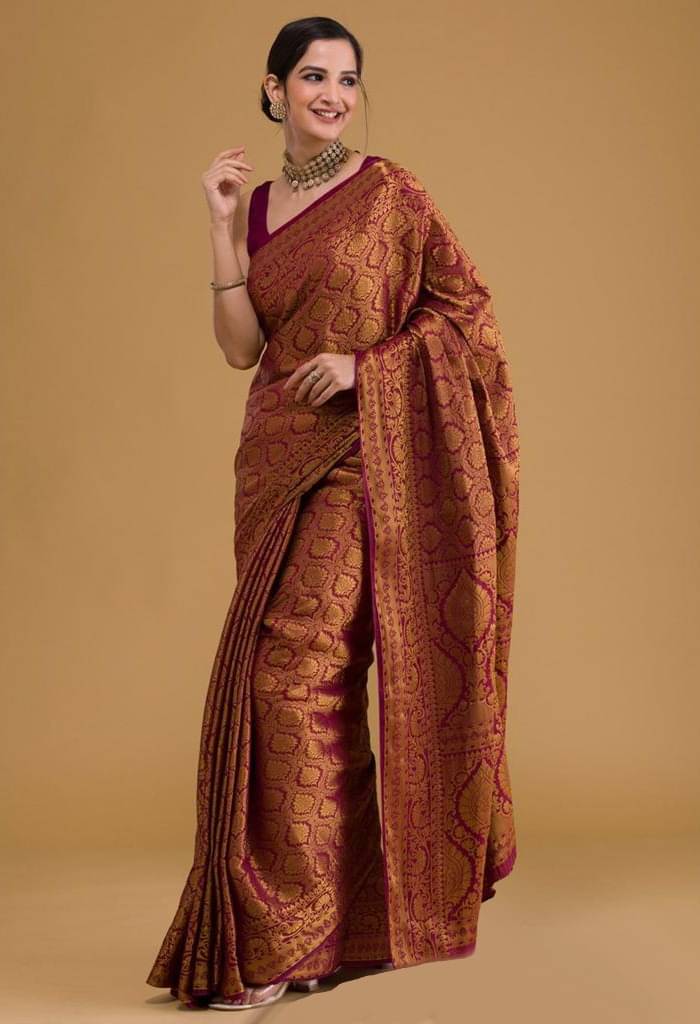     			YUG ART Banarasi Silk Woven Saree With Unstitched Blouse Piece ( Red )