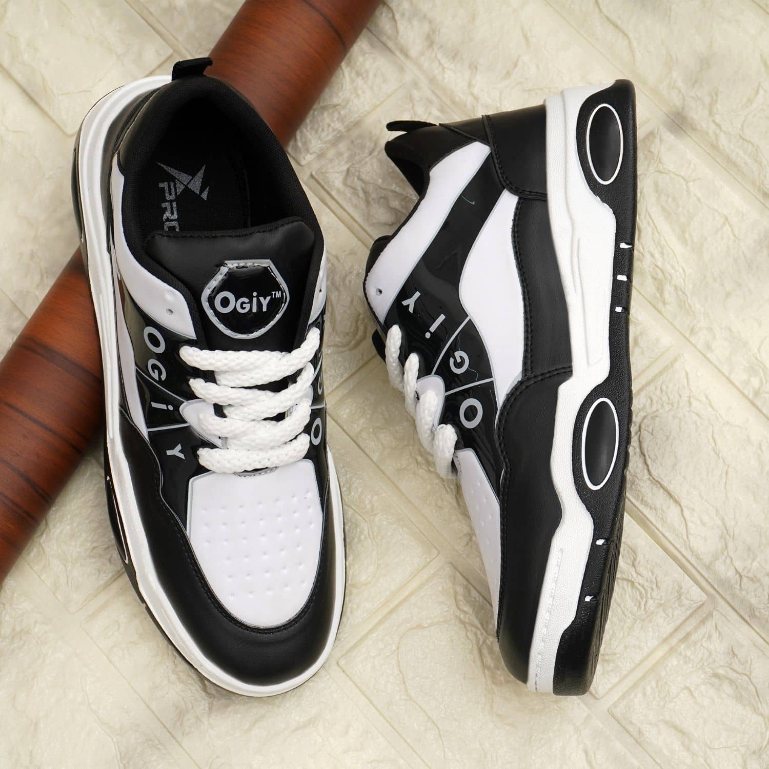 FOGGY OGlY 2.0 White Men's Sneakers - Casual Shoes | Buy online on ZillyBuy