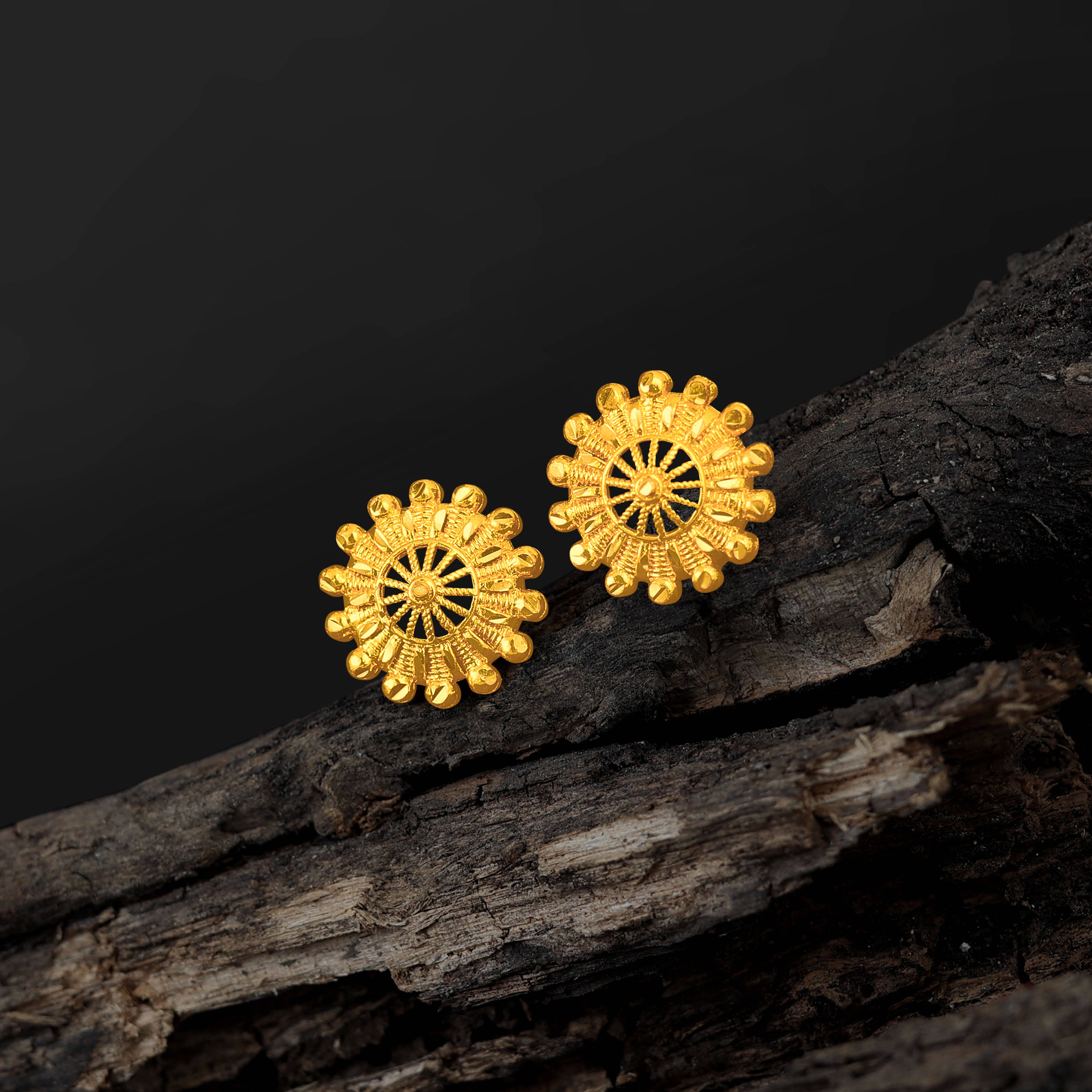     			LUV FASHION Golden Stud Earrings ( Pack of 1 )