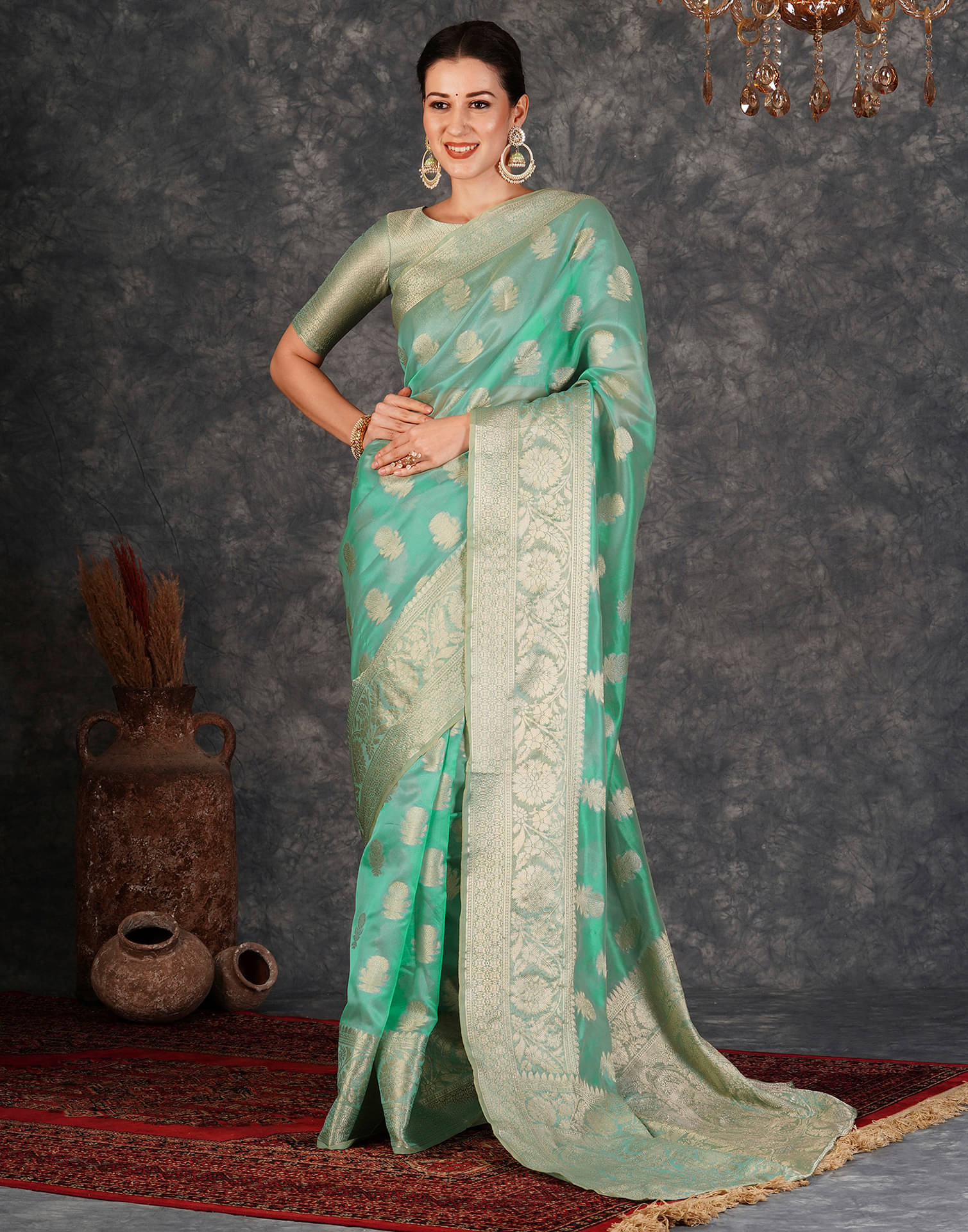     			Samah Silk Blend Woven Saree With Unstitched Blouse Piece ( Mint Green )