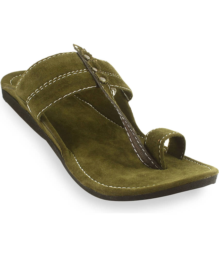 Anjaneya Creations Green Men's Kolhapuris - Ethnic Shoes | Buy online on ZillyBuy
