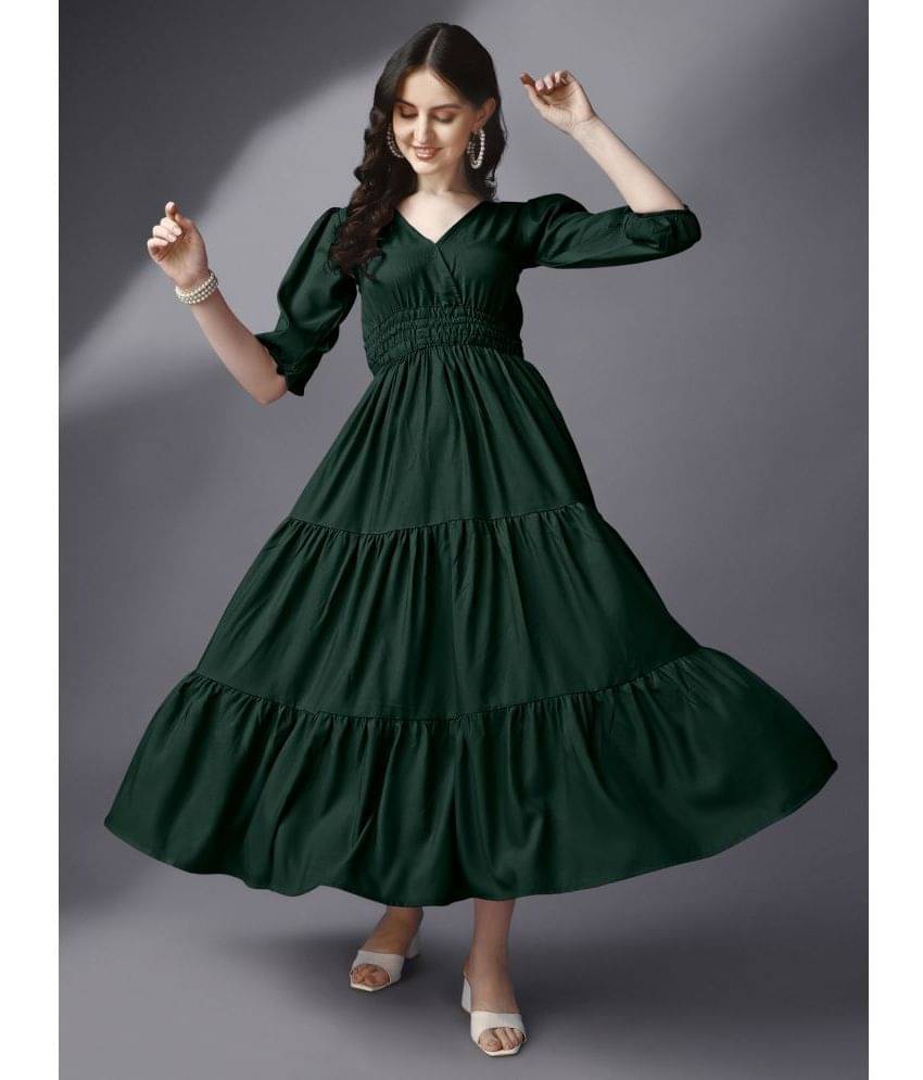 JASH CREATION Women Rayon Solid Fit & Flare Dress ( Green ) JASH CREATION Women Rayon Solid Fit & Flare Dress ( Green )