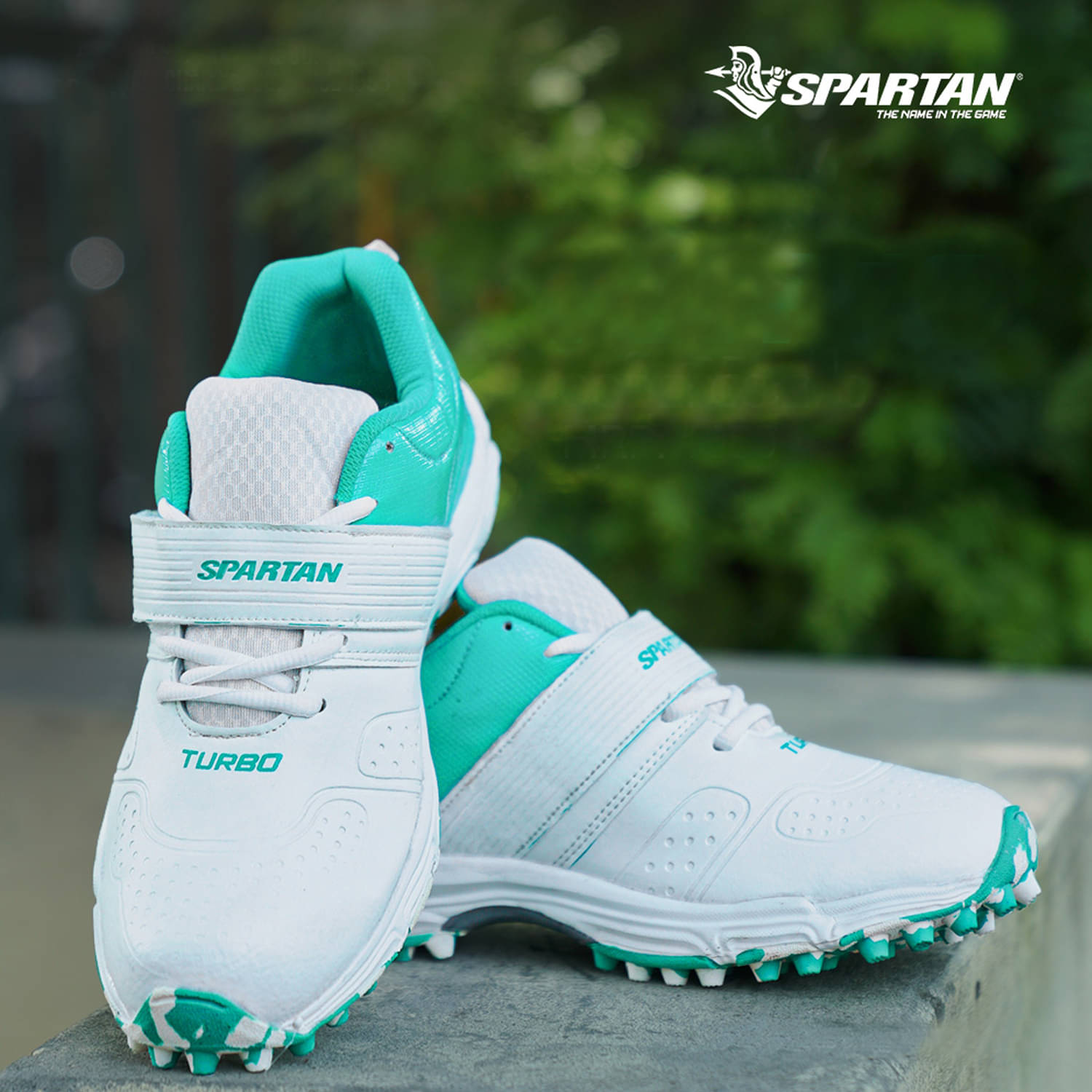     			Spartan Spartan Turbo White Cricket Shoes