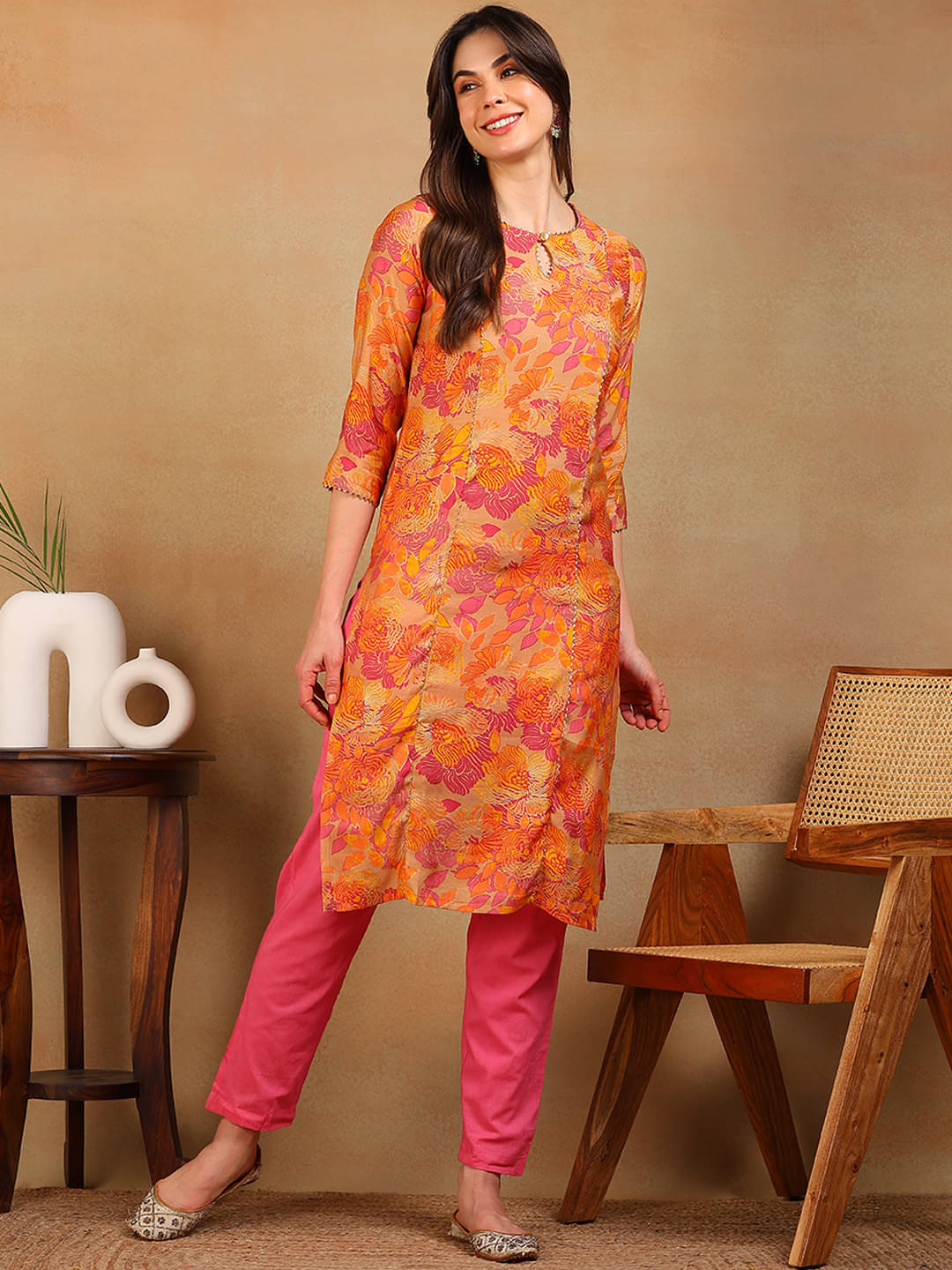     			Vaamsi Silk Blend Printed Straight Women's Kurti - Beige ( Pack of 1 )