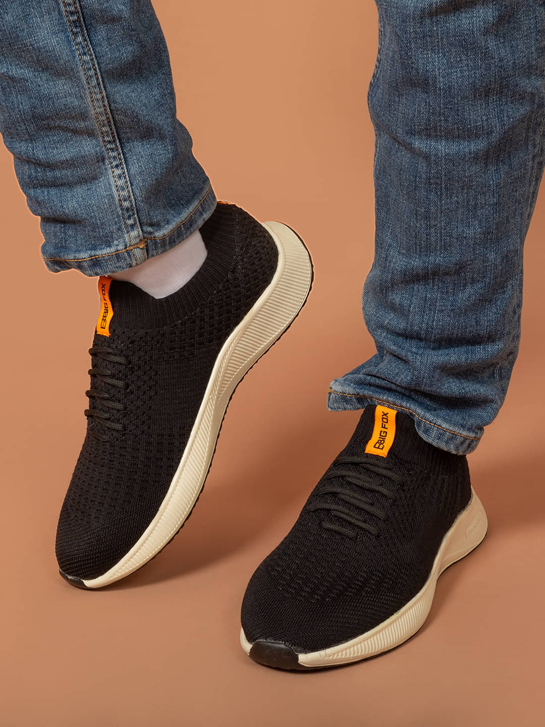     			Big Fox Black Men's Lifestyle Shoes