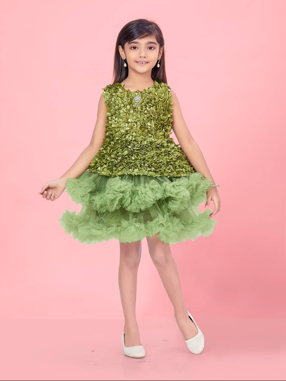 Aarika Net Frock For Girls ( Pack of 1 , Green ) Aarika Net Frock For Girls ( Pack of 1 , Green )