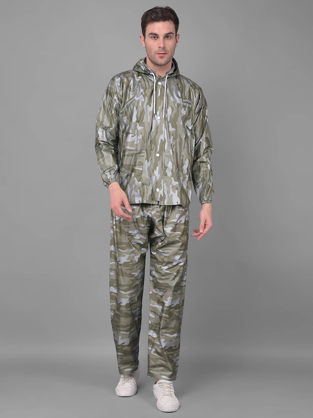     			Dollar Green Polyester Men's Rain Suit ( Pack of 1 )