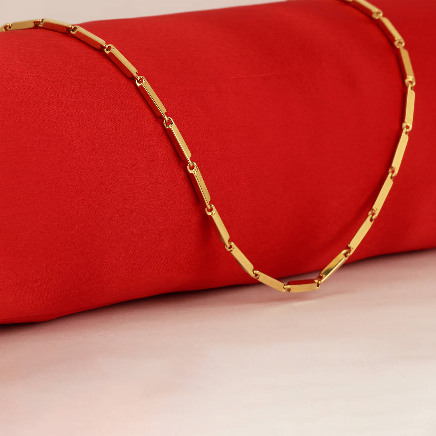 Thrillz Gold Plated Stainless Steel Chain ( Pack of 1 )