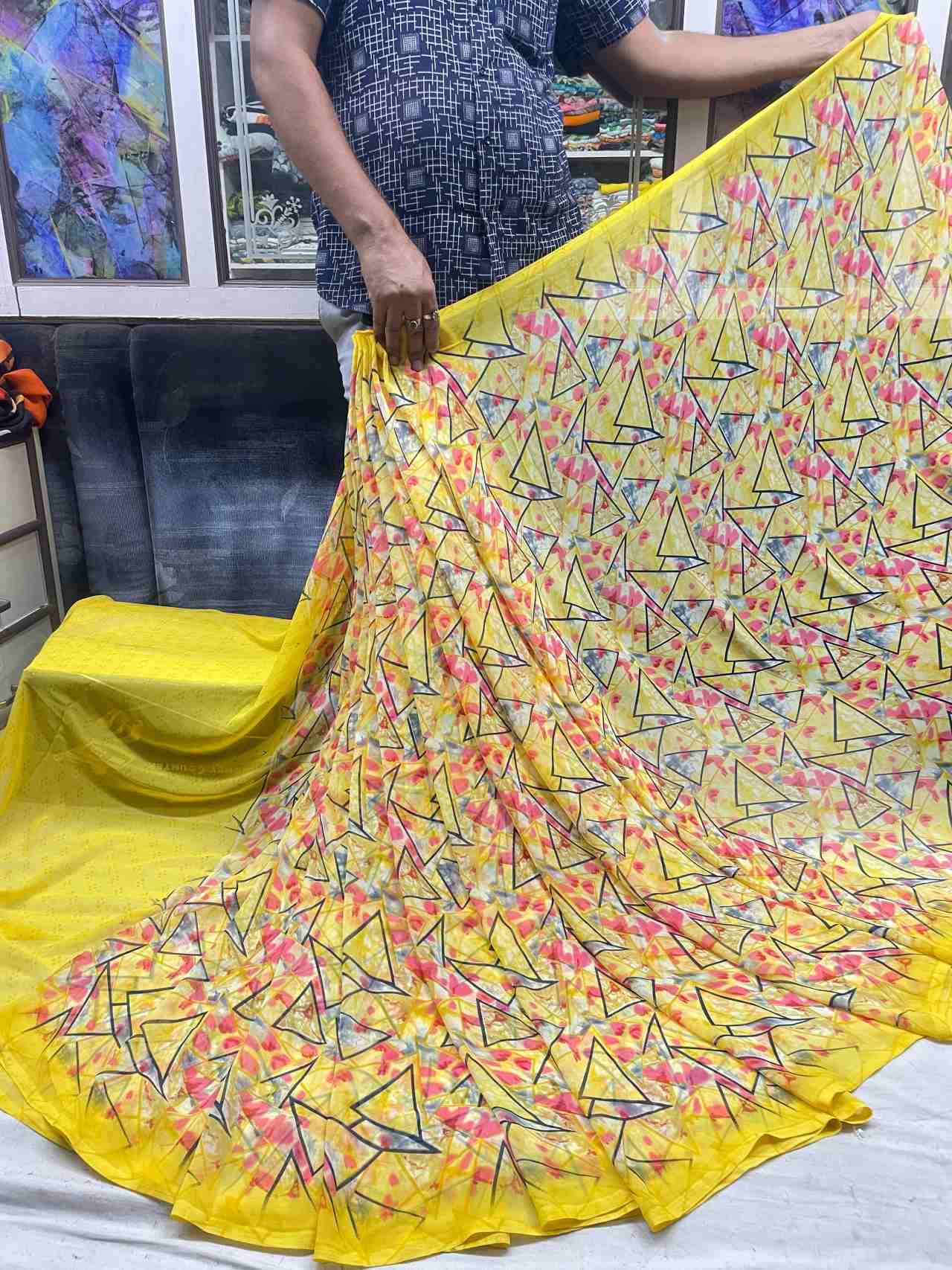 Bhuwal Fashion Georgette Printed Saree With Unstitched Blouse Piece ( Yellow ) Bhuwal Fashion Georgette Printed Saree With Unstitched Blouse Piece ( Yellow )