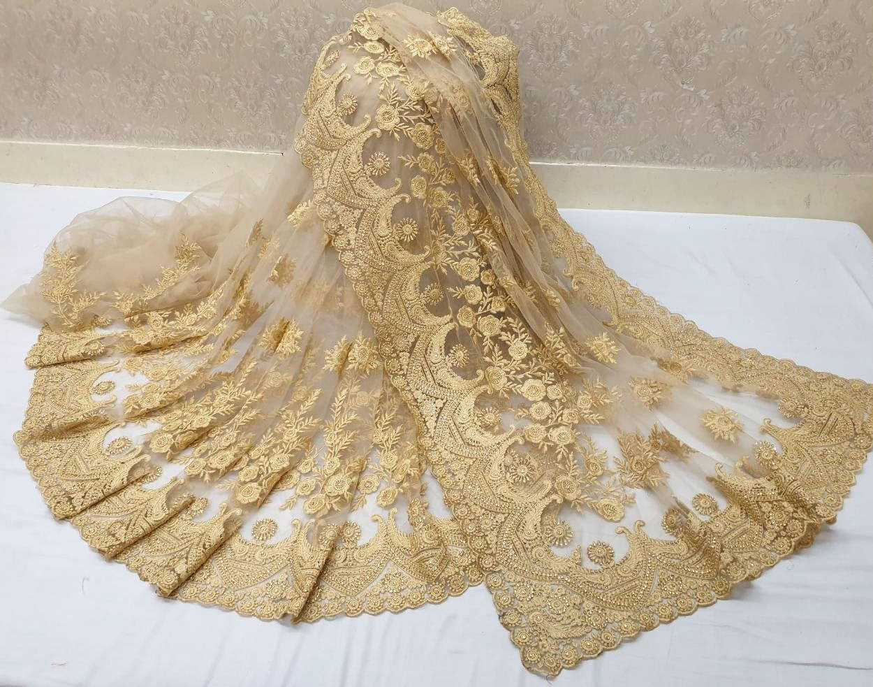 Aika Net Embroidered Saree With Blouse Piece - Cream ( Pack of 1 ) Aika Net Embroidered Saree With Blouse Piece - Cream ( Pack of 1 )
