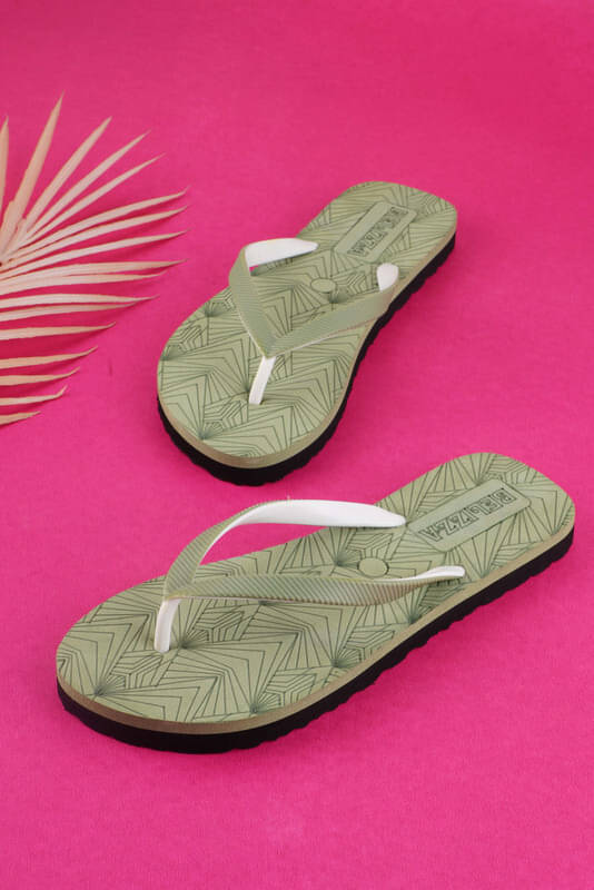     			BELIZZA Green Women's Daily Slipper