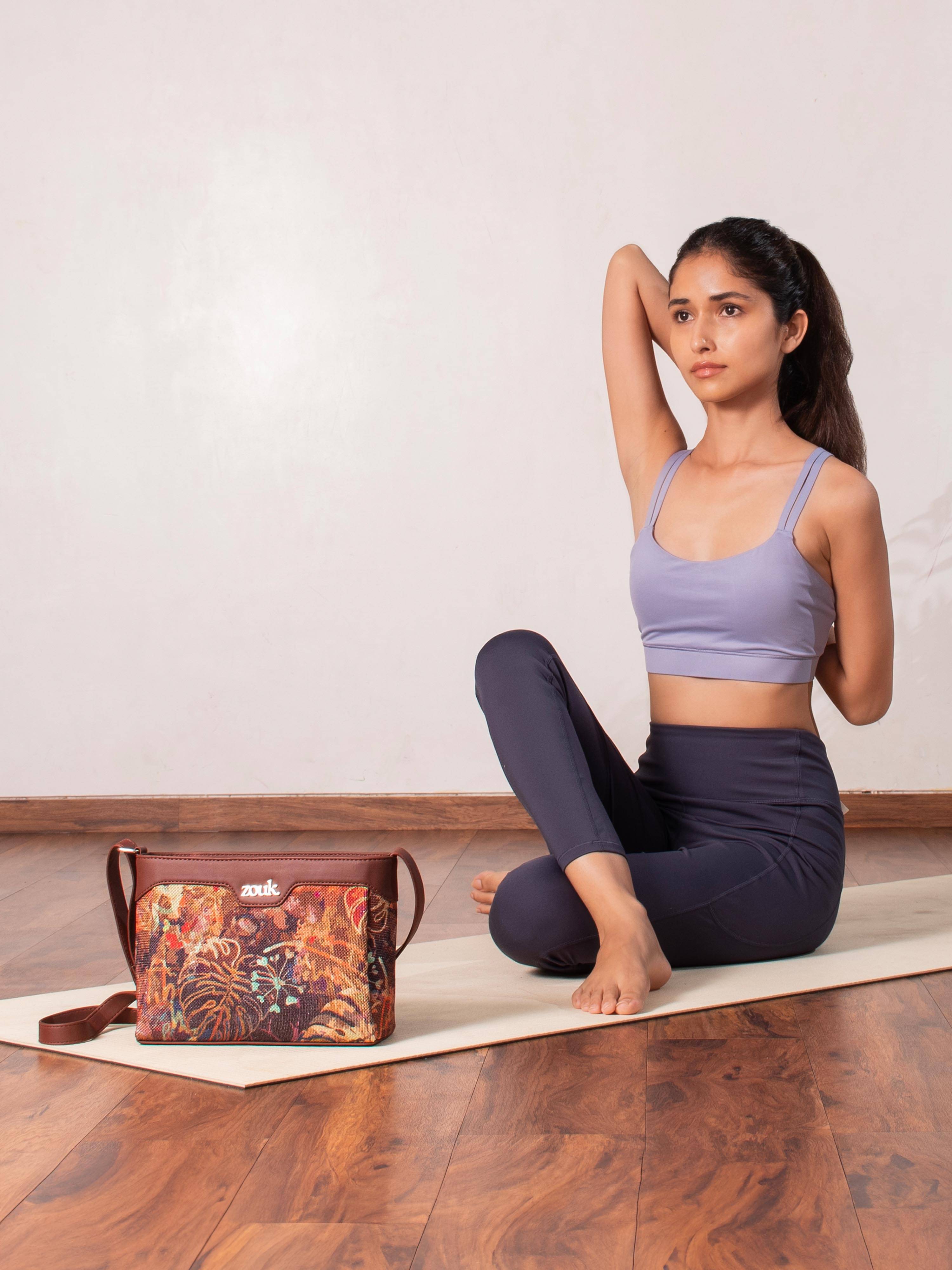     			Zouk Sling Bag Jute Set of 1 ( Multicolor )