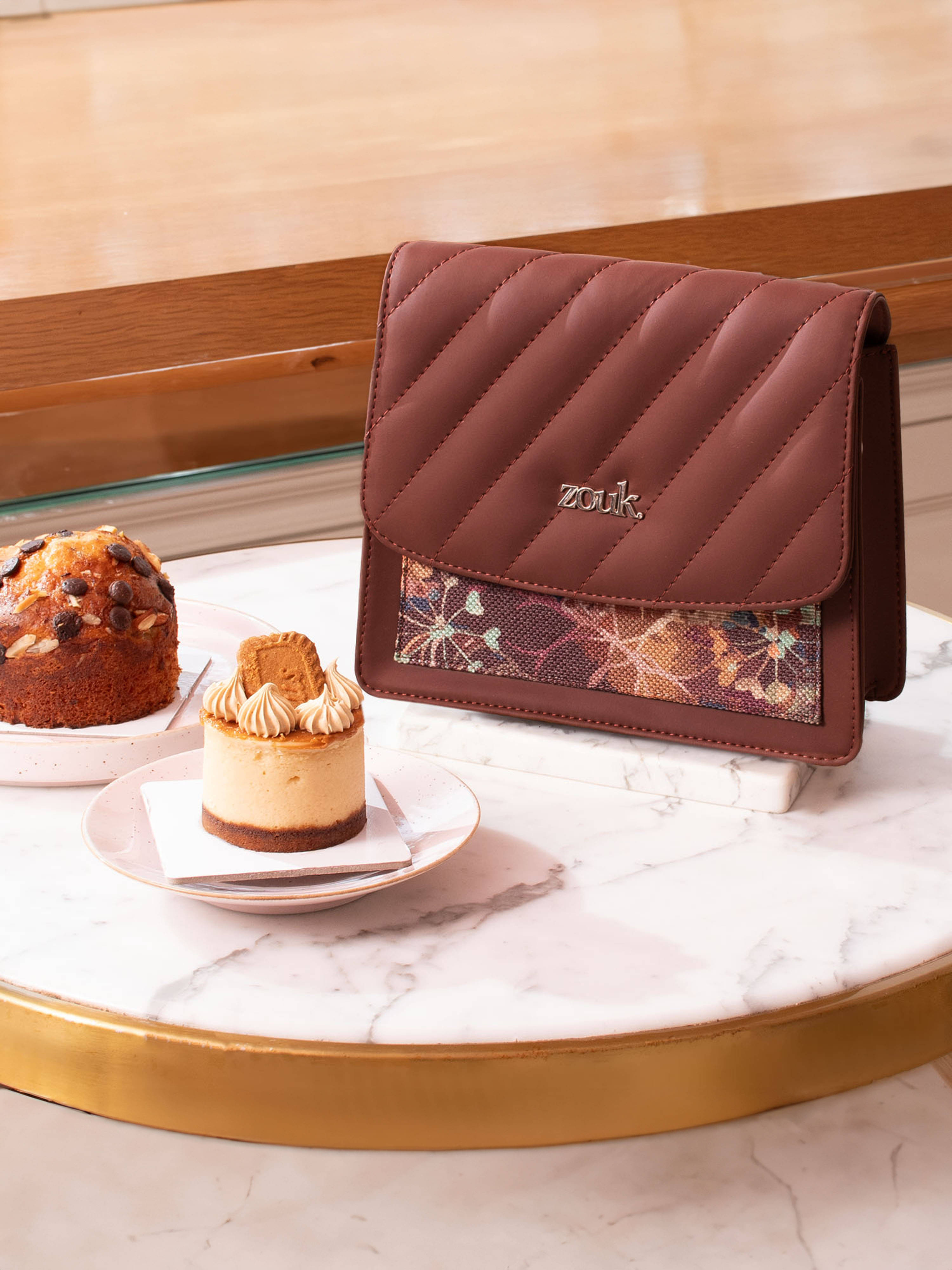     			Zouk Sling Bag Jute Set of 1 ( Multicolor )