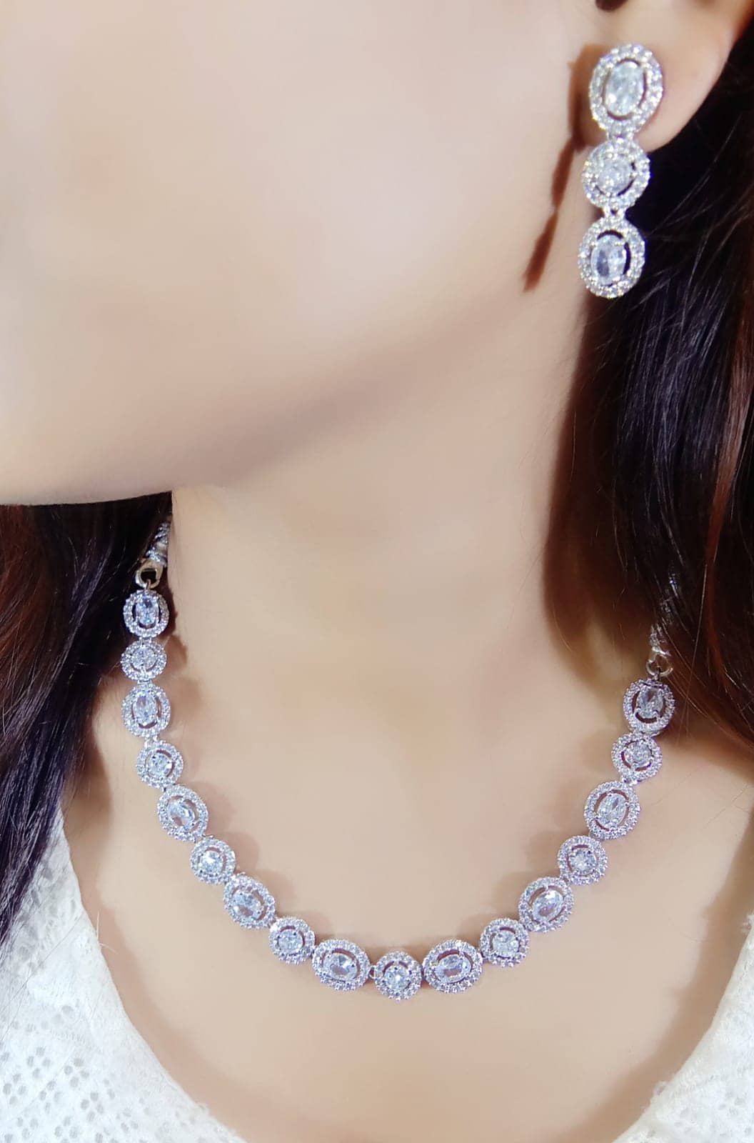 Ladymania Silver Alloy Necklace Set ( Pack of 1 )