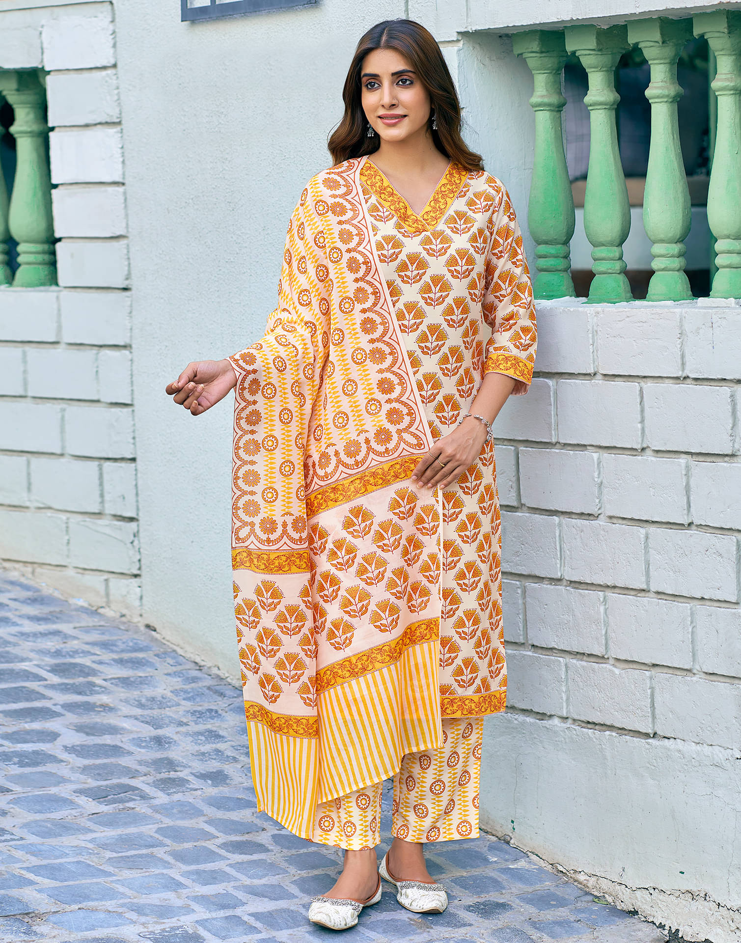     			Skylee Rayon Printed Kurti With Pants Women's Stitched Salwar Suit - Yellow ( Pack of 1 )