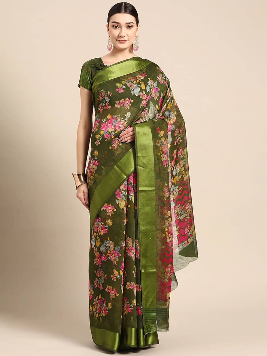 Vaamsi Art Silk Printed Saree With Unstitched Blouse Piece ( Green ) Vaamsi Art Silk Printed Saree With Unstitched Blouse Piece ( Green )