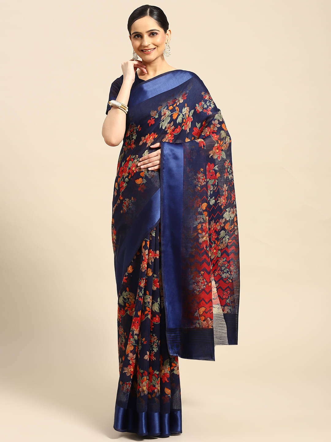 Vaamsi Cotton Blend Printed Saree With Unstitched Blouse Piece ( Blue )     			Vaamsi Cotton Blend Printed Saree With Unstitched Blouse Piece ( Blue )