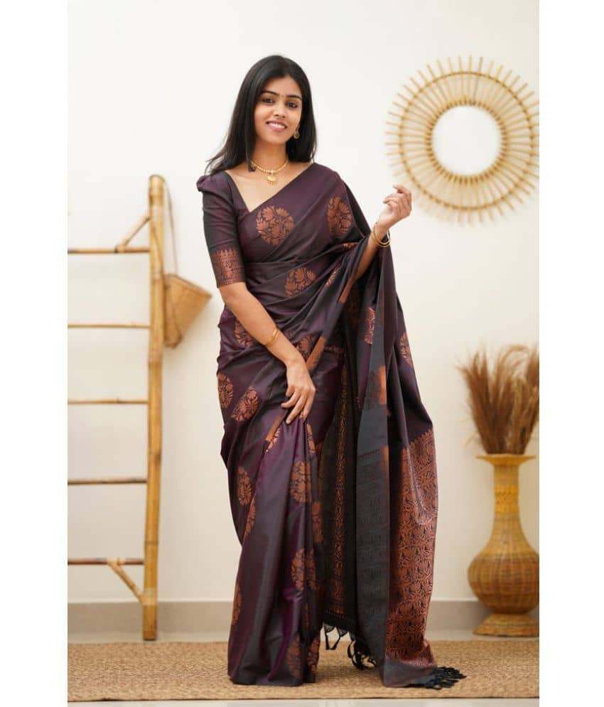 GARIYA Banarasi Silk Woven Saree With Unstitched Blouse Piece ( Wine ) - Sarees | Buy online on ZillyBuy
