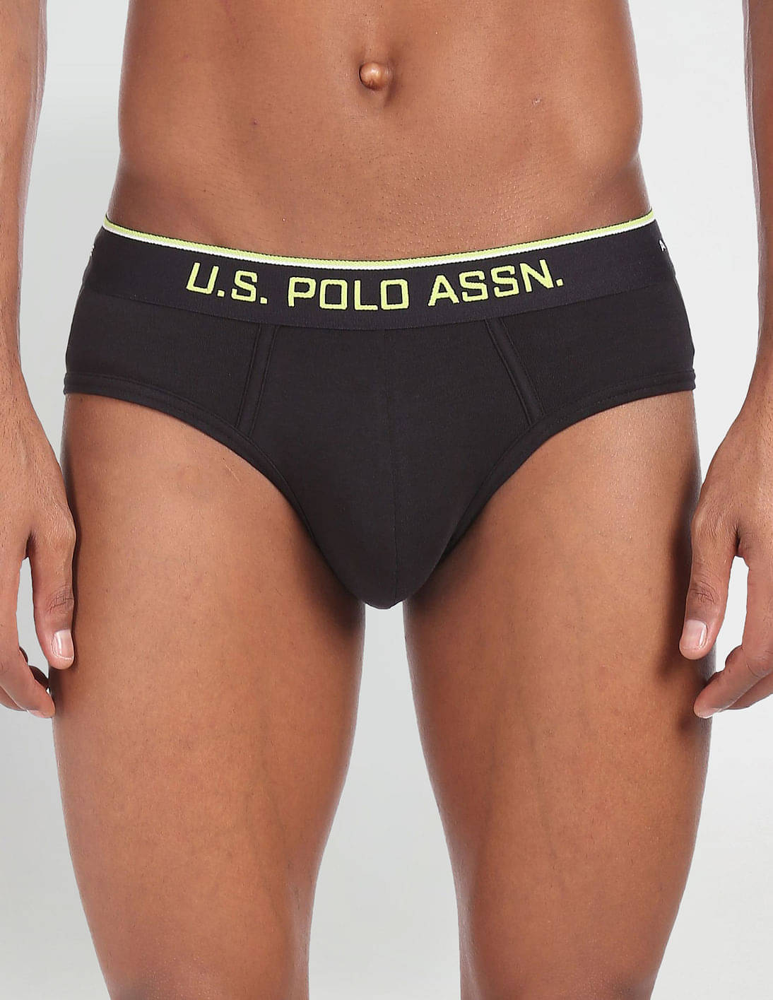     			U.S. Polo Assn. Black Cotton Men's Briefs ( Pack of 1 )