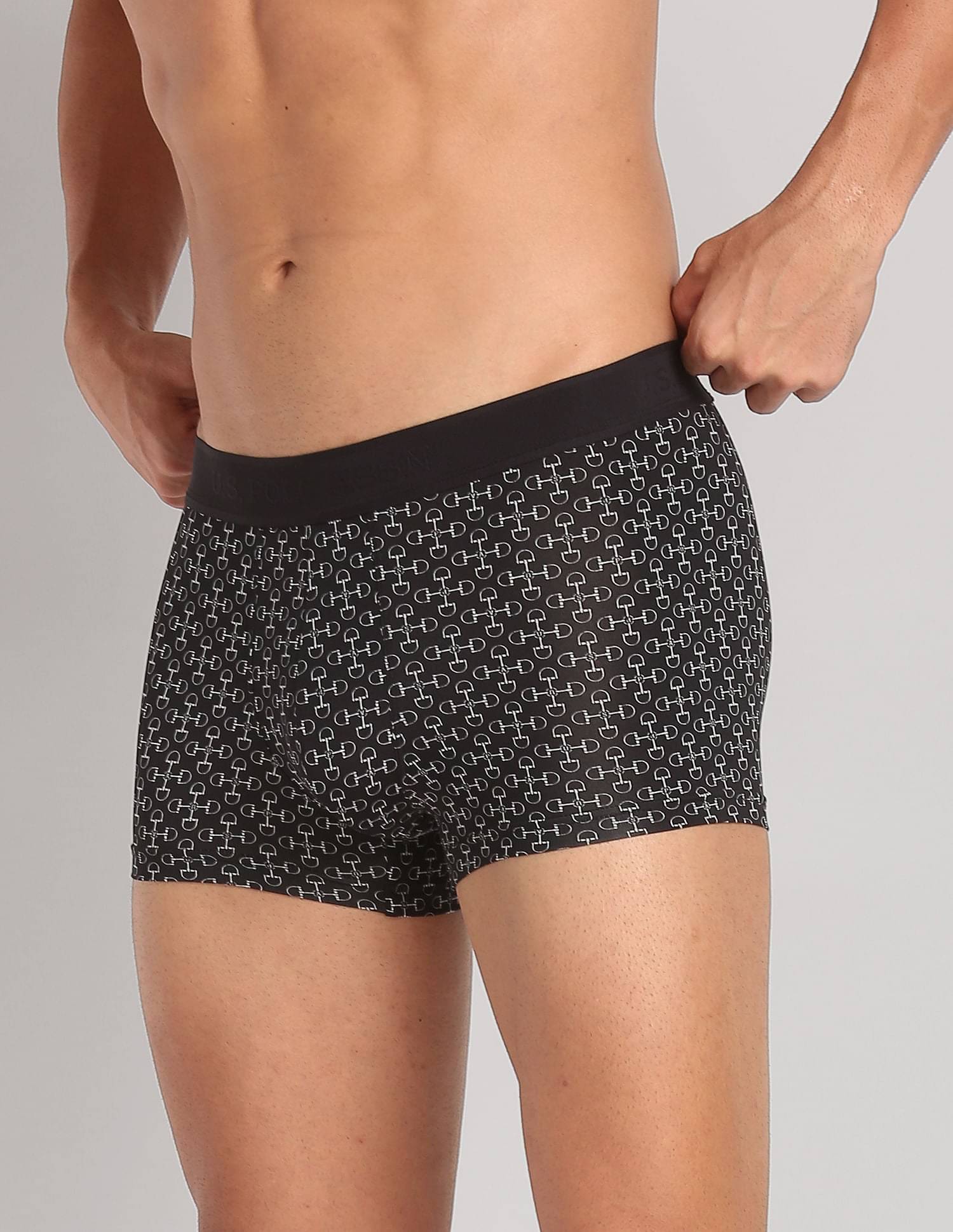 U.S. Polo Assn. Black Nylon Men's Trunks ( Pack of 1 ) U.S. Polo Assn. Black Nylon Men's Trunks ( Pack of 1 )