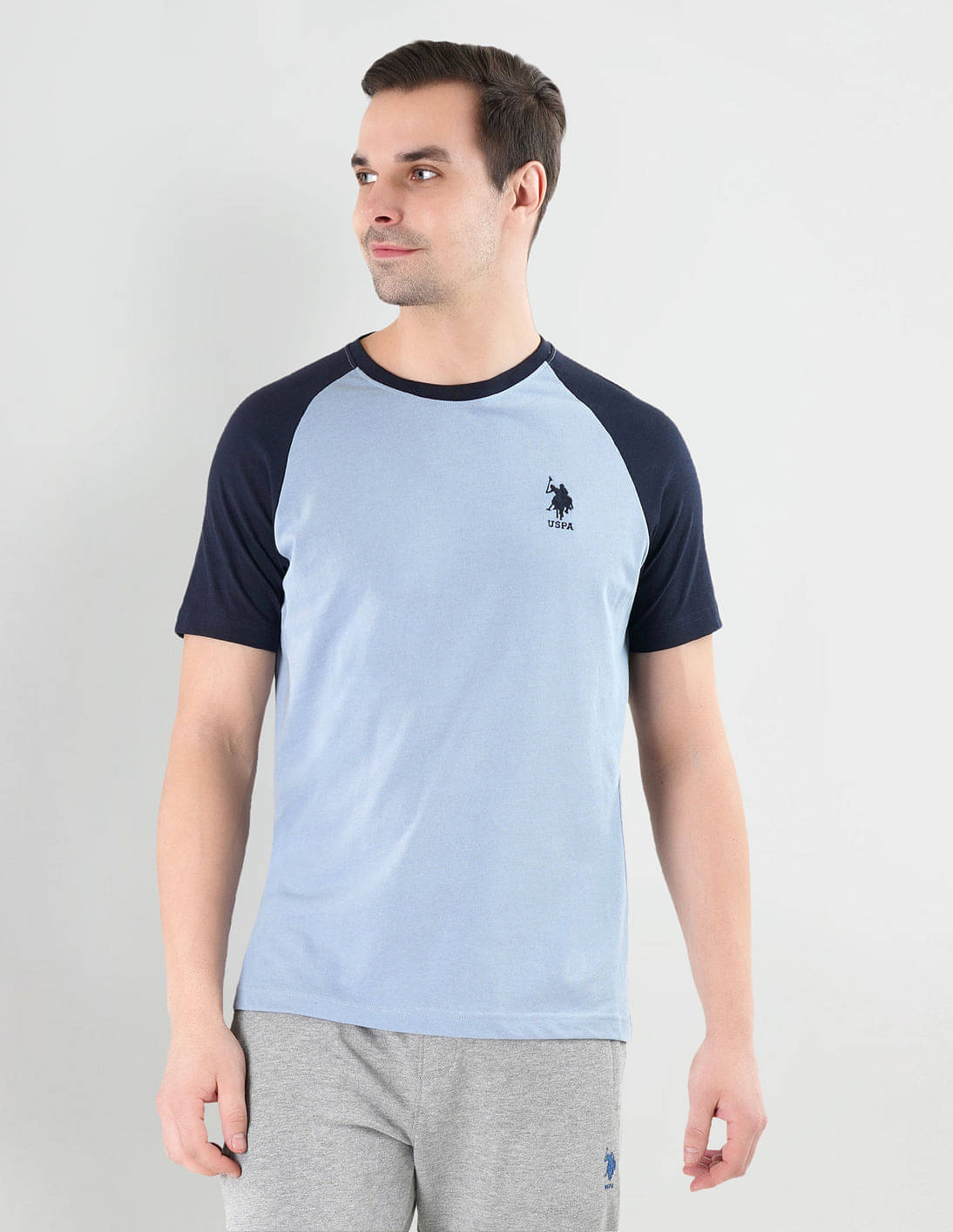     			U.S. Polo Assn. Cotton Regular Fit Colorblock Half Sleeves Men's T-Shirt - Sky Blue ( Pack of 1 )