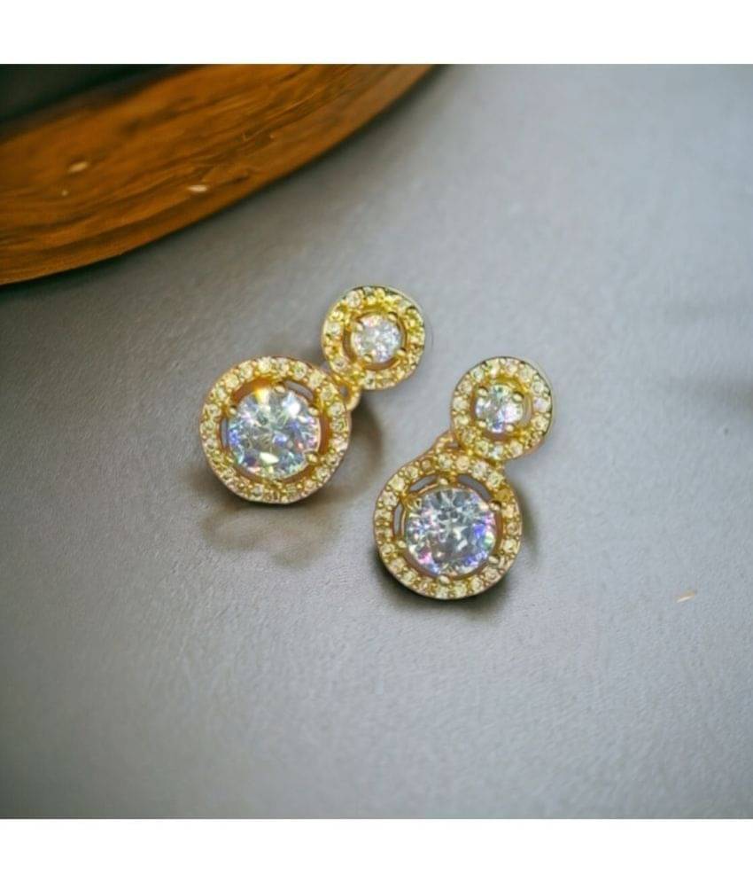     			Charms White Stud Earrings ( Pack of 1 )