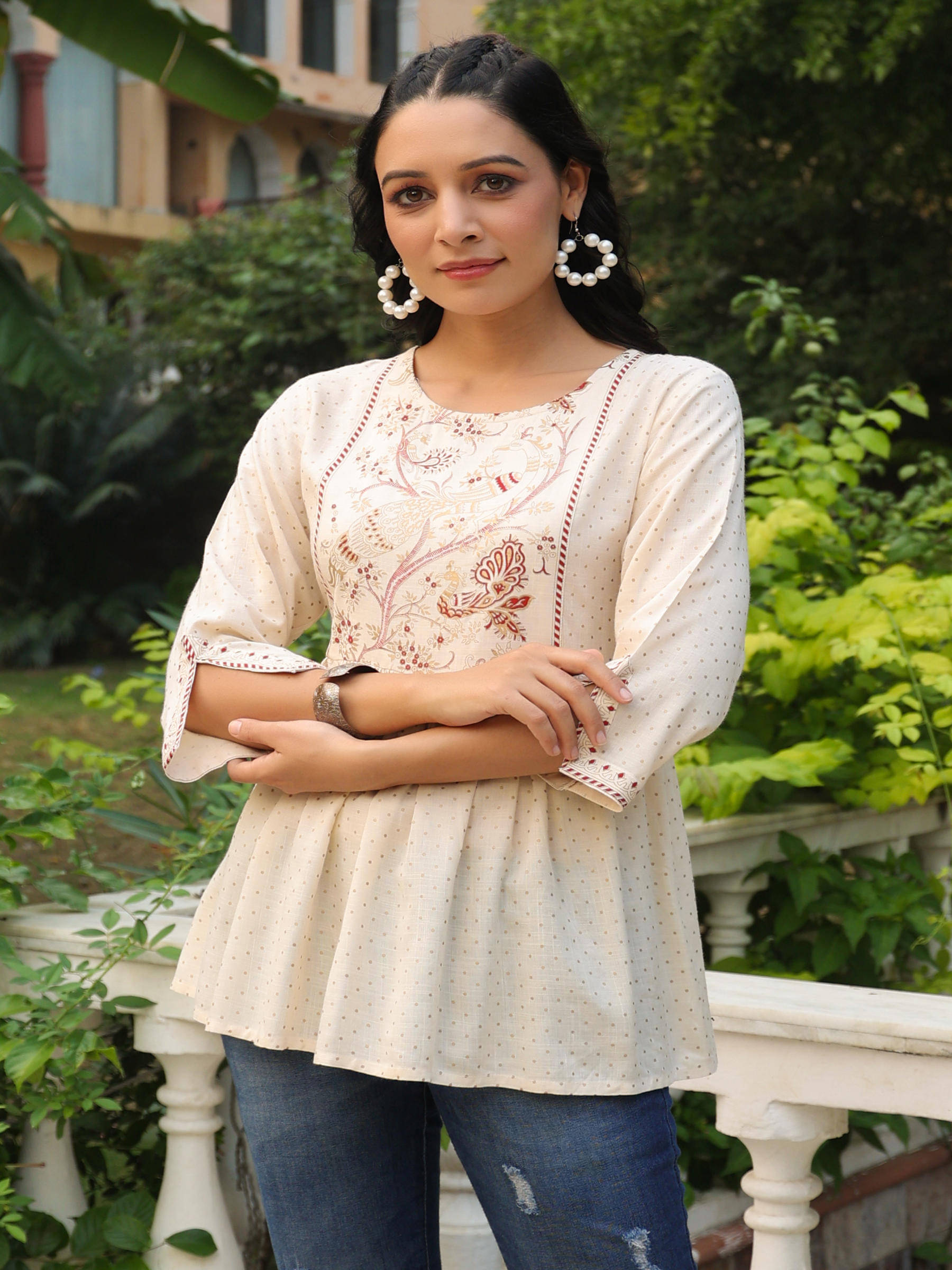     			Juniper Beige Rayon Women's Empire Top ( Pack of 1 )