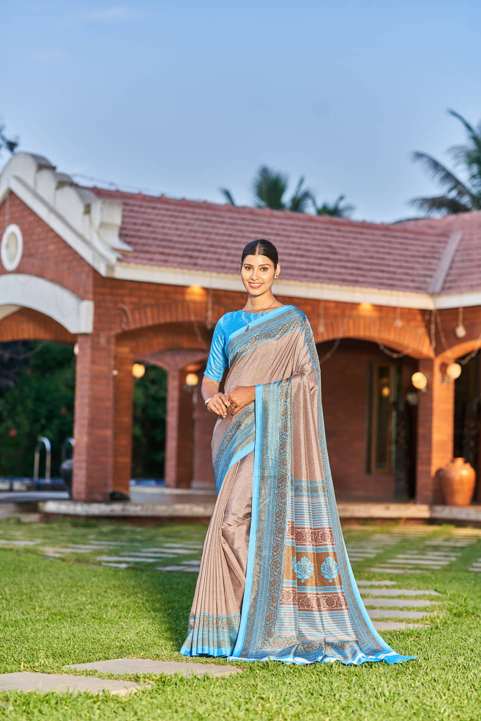 Kandora Crepe Printed Saree With Unstitched Blouse Piece ( Pink ) - Sarees | Buy online on ZillyBuy