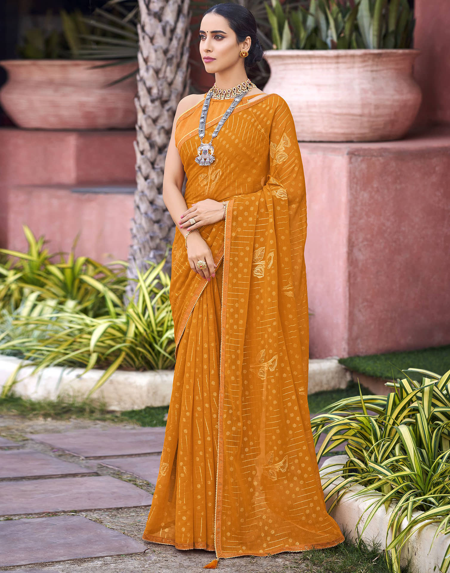 Samah Chiffon Self Design Saree With Unstitched Blouse Piece ( Pink ) - Sarees | Buy online on ZillyBuy