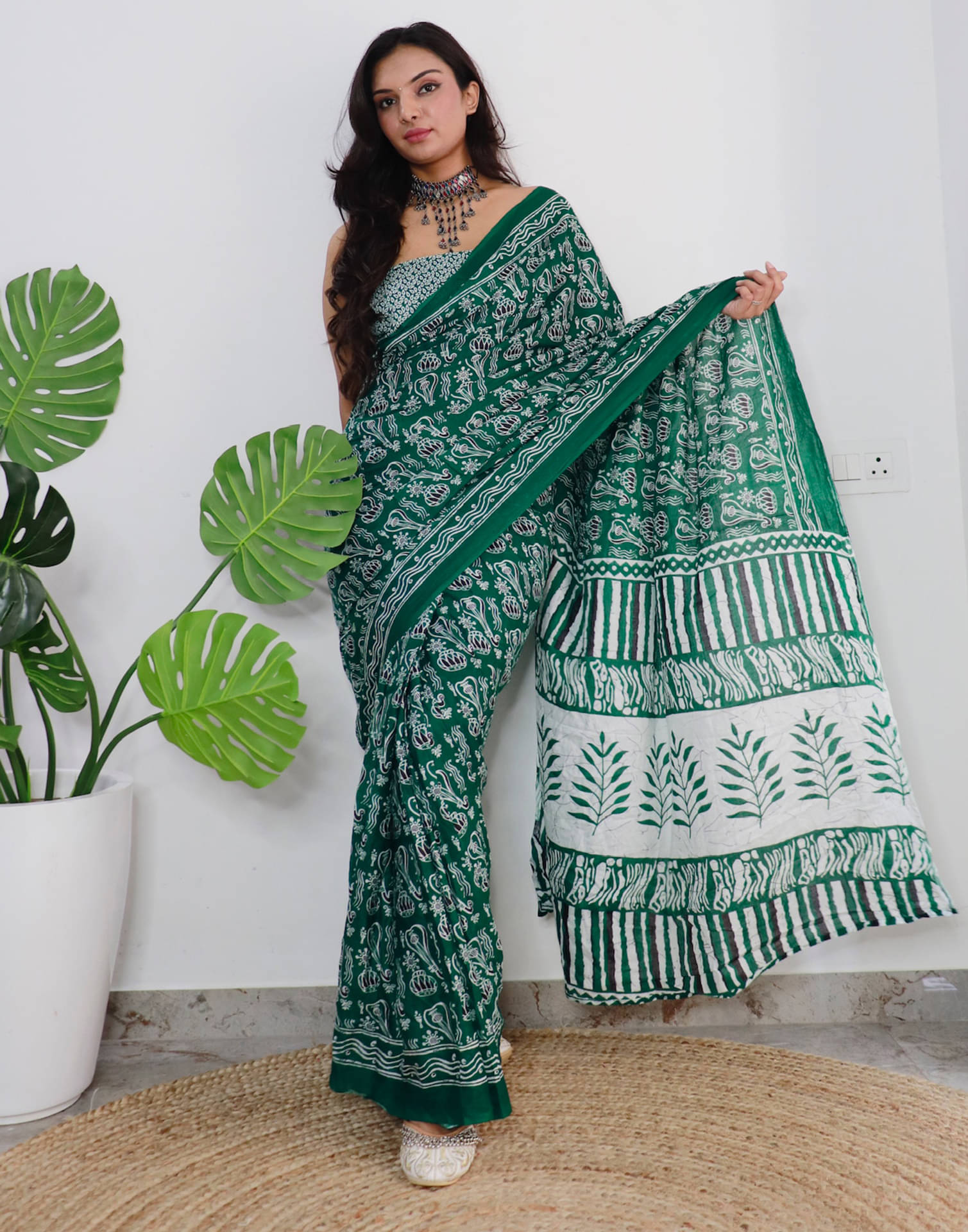 Samah Cotton Printed Ready to Wear Saree With Unstitched Blouse Piece ( Green ) Samah Cotton Printed Ready to Wear Saree With Unstitched Blouse Piece ( Green )