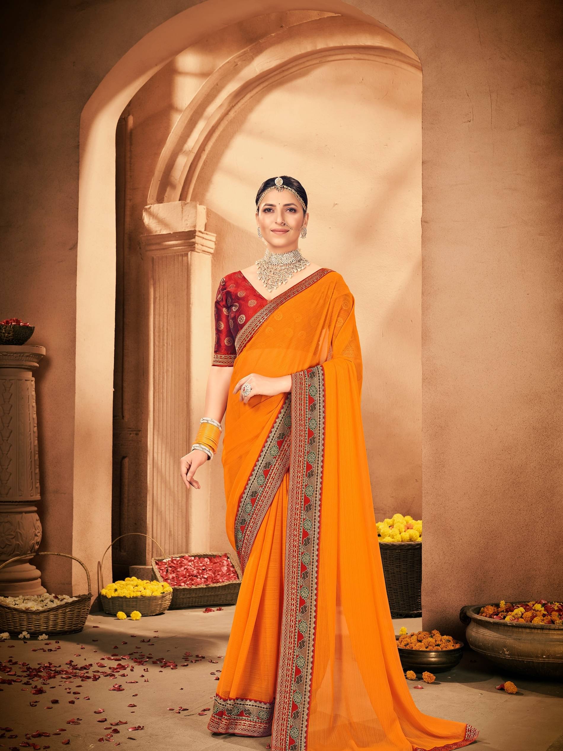 Rekha Maniyar Georgette Solid Saree With Unstitched Blouse Piece ( Mustard ) Rekha Maniyar Georgette Solid Saree With Unstitched Blouse Piece ( Mustard )