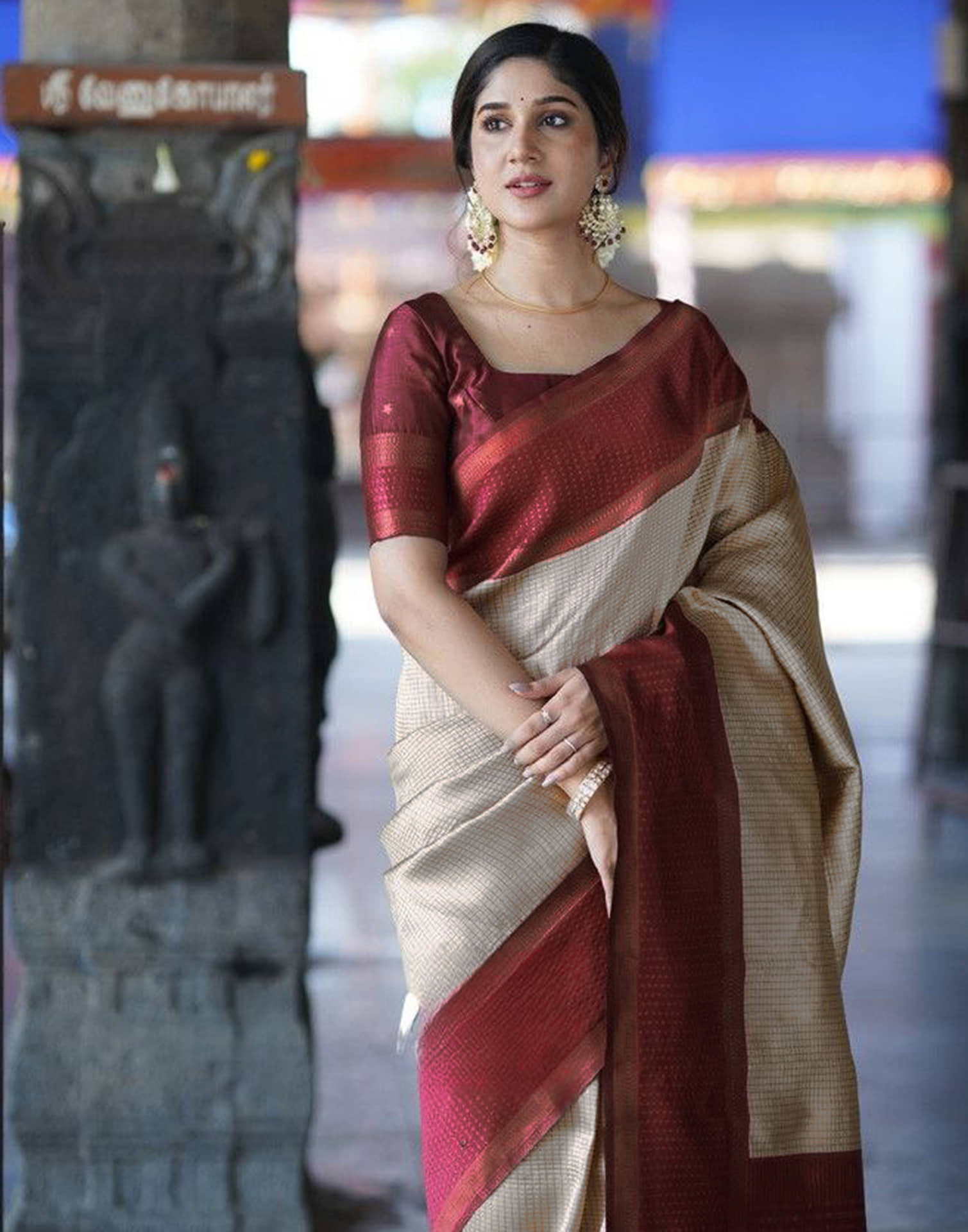 Samah Art Silk Woven Saree With Unstitched Blouse Piece ( Off White ) - Sarees | Buy online on ZillyBuy