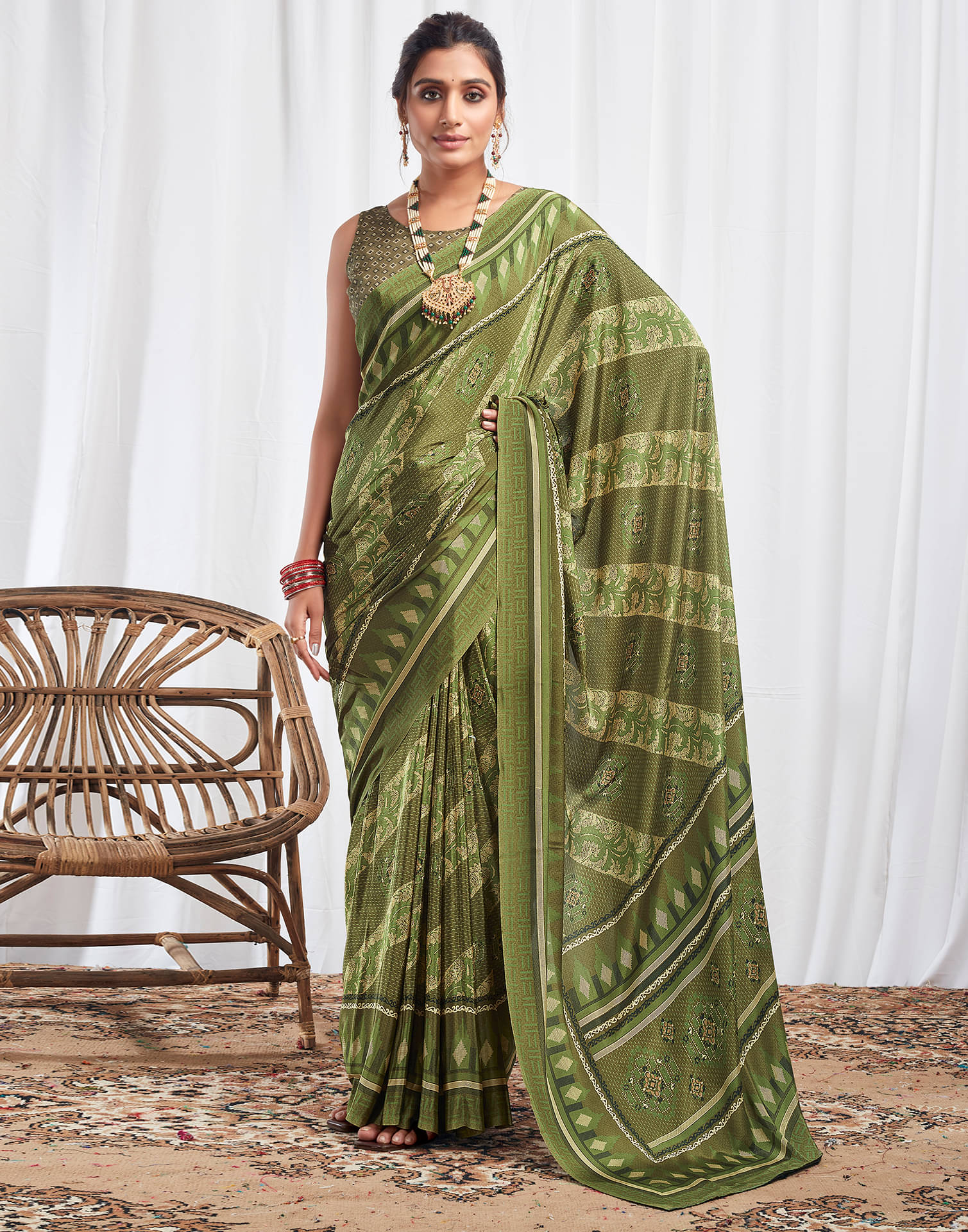     			Samah Silk Printed Saree With Unstitched Blouse Piece ( Green )