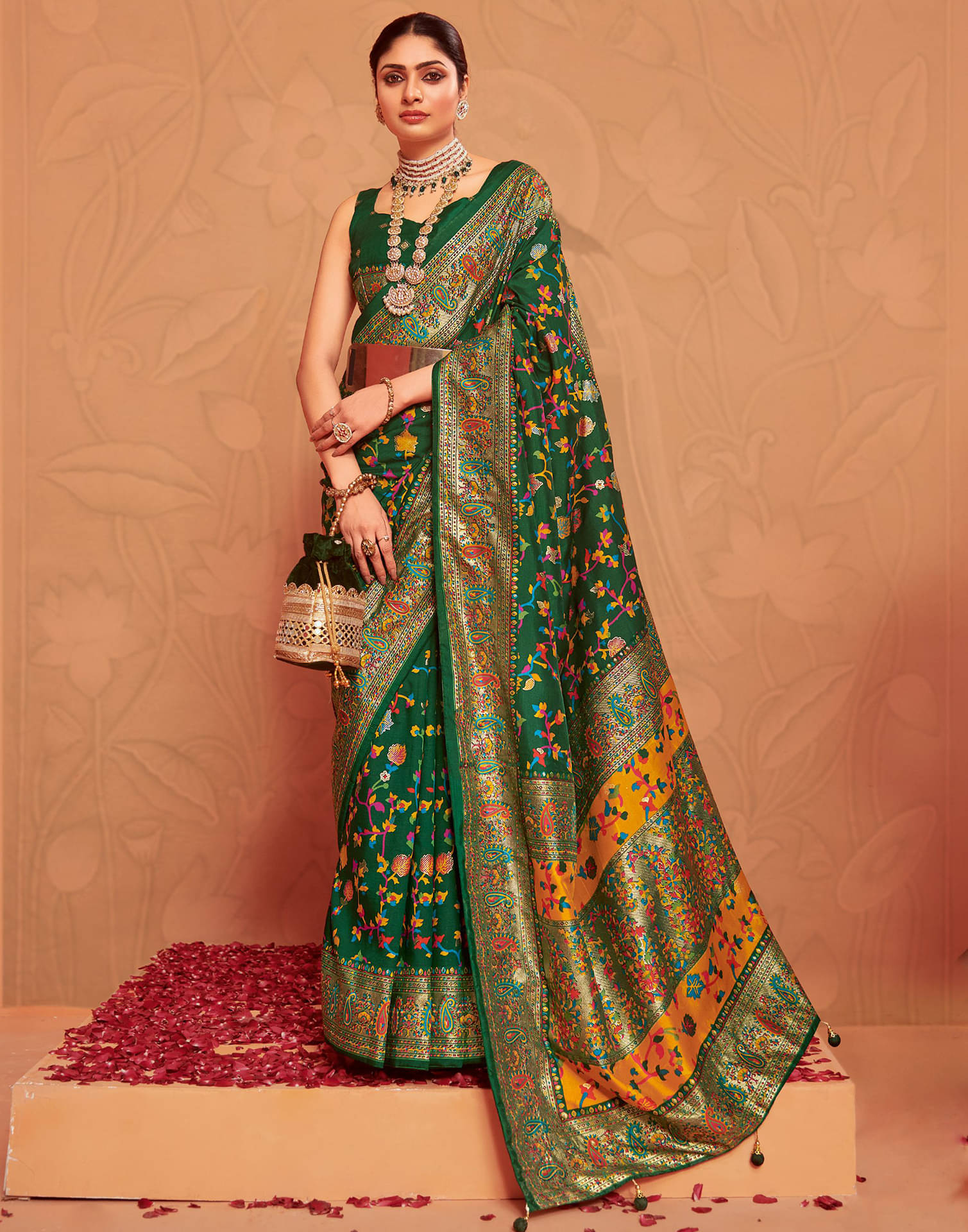     			Samah Silk Printed Saree With Unstitched Blouse Piece ( Green )