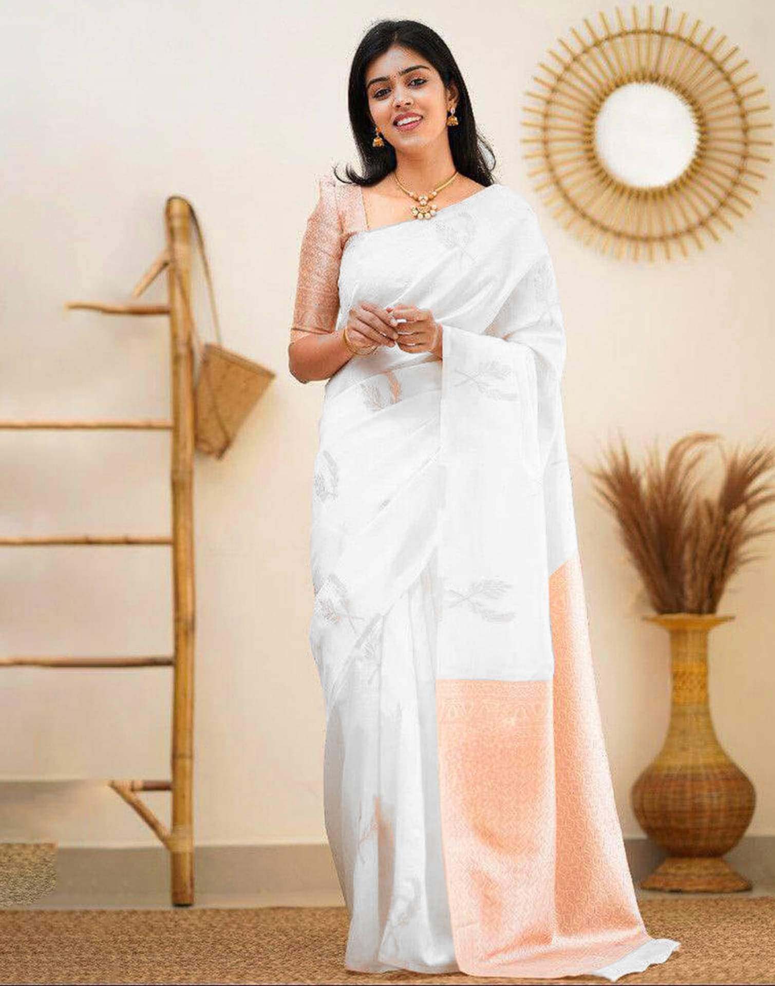 Samah Silk Woven Saree With Unstitched Blouse Piece ( White ) Samah Silk Woven Saree With Unstitched Blouse Piece ( White )