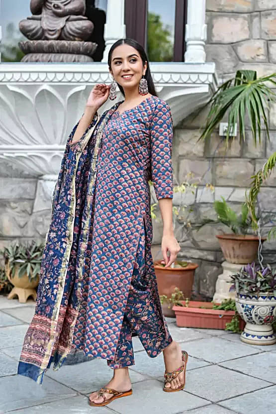     			kedar fab Rayon Printed Kurti With Pants Women's Stitched Salwar Suit - Multicolor ( Pack of 1 )