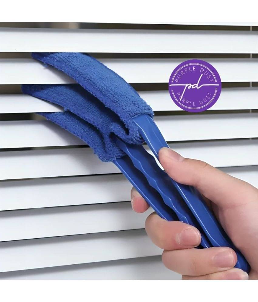     			Window Blind Cleaner Duster Brush with Microfiber Sleeves (Pack of 1)