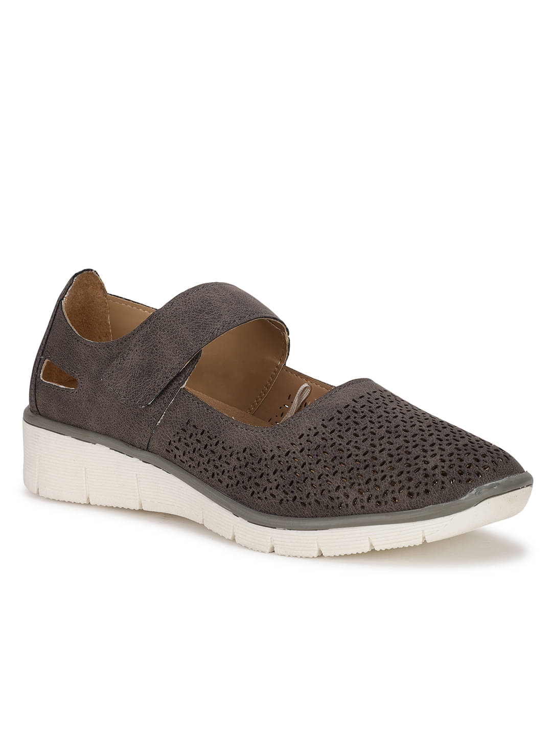     			Bata Brown Women's Casual Ballerinas