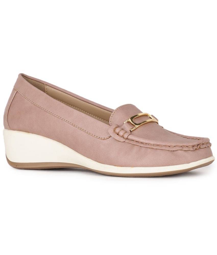     			Bata Pink Women's Loafers