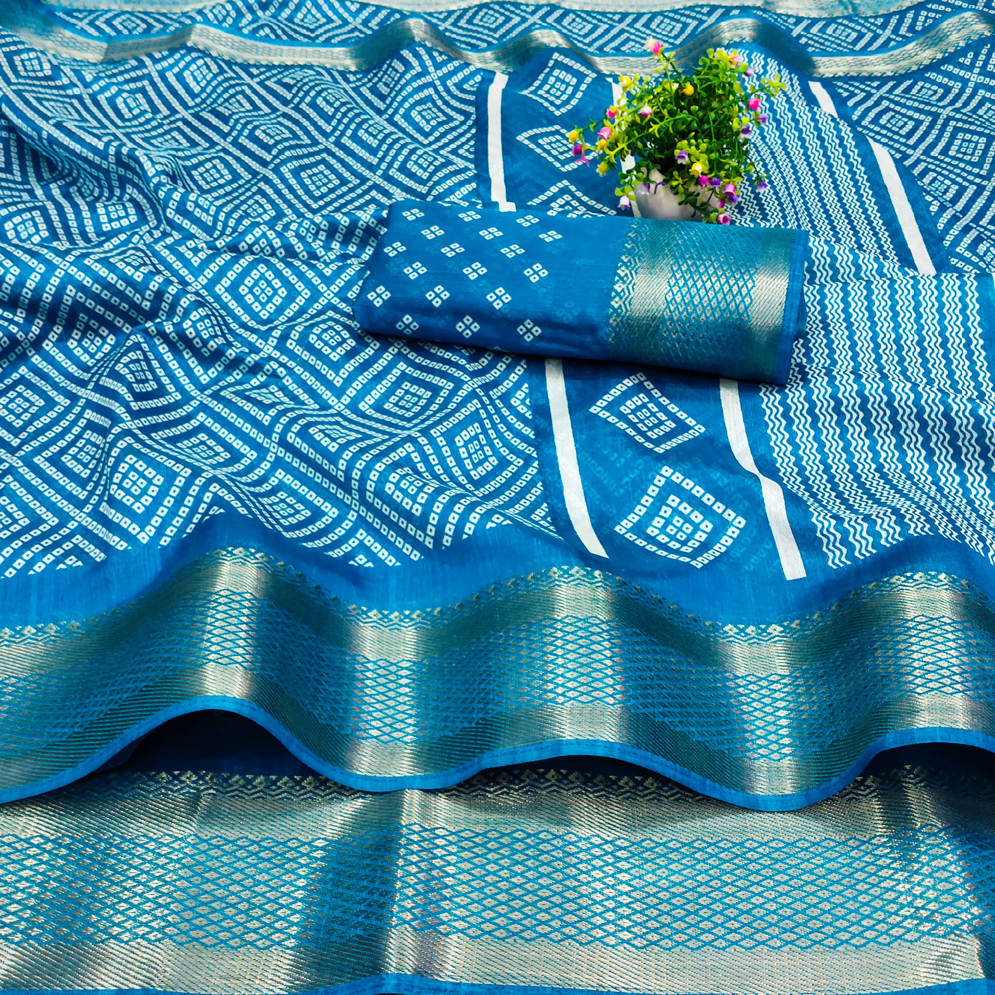     			HEMA SILK MILLS Cotton Blend Printed Saree With Unstitched Blouse Piece ( Blue )